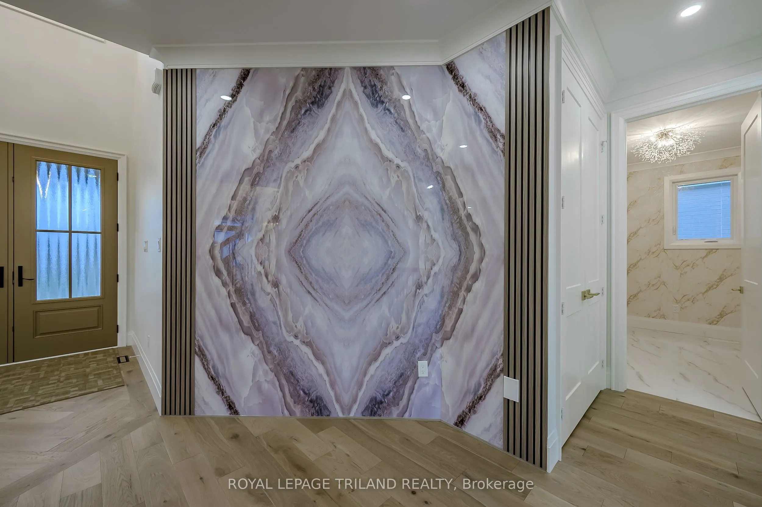 4038 AYRSHIRE Avenue