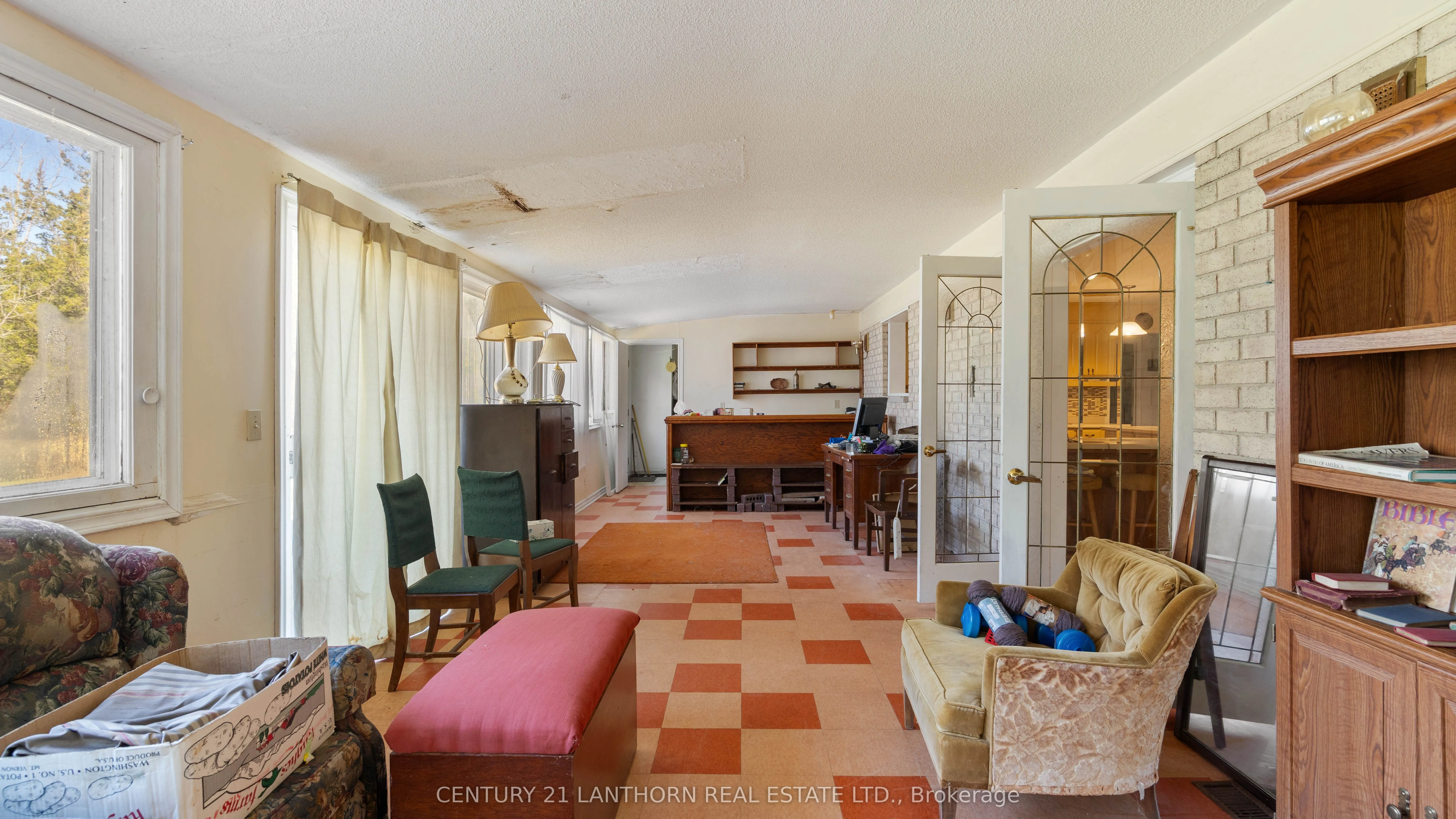 5073 Highway 62 Highway S