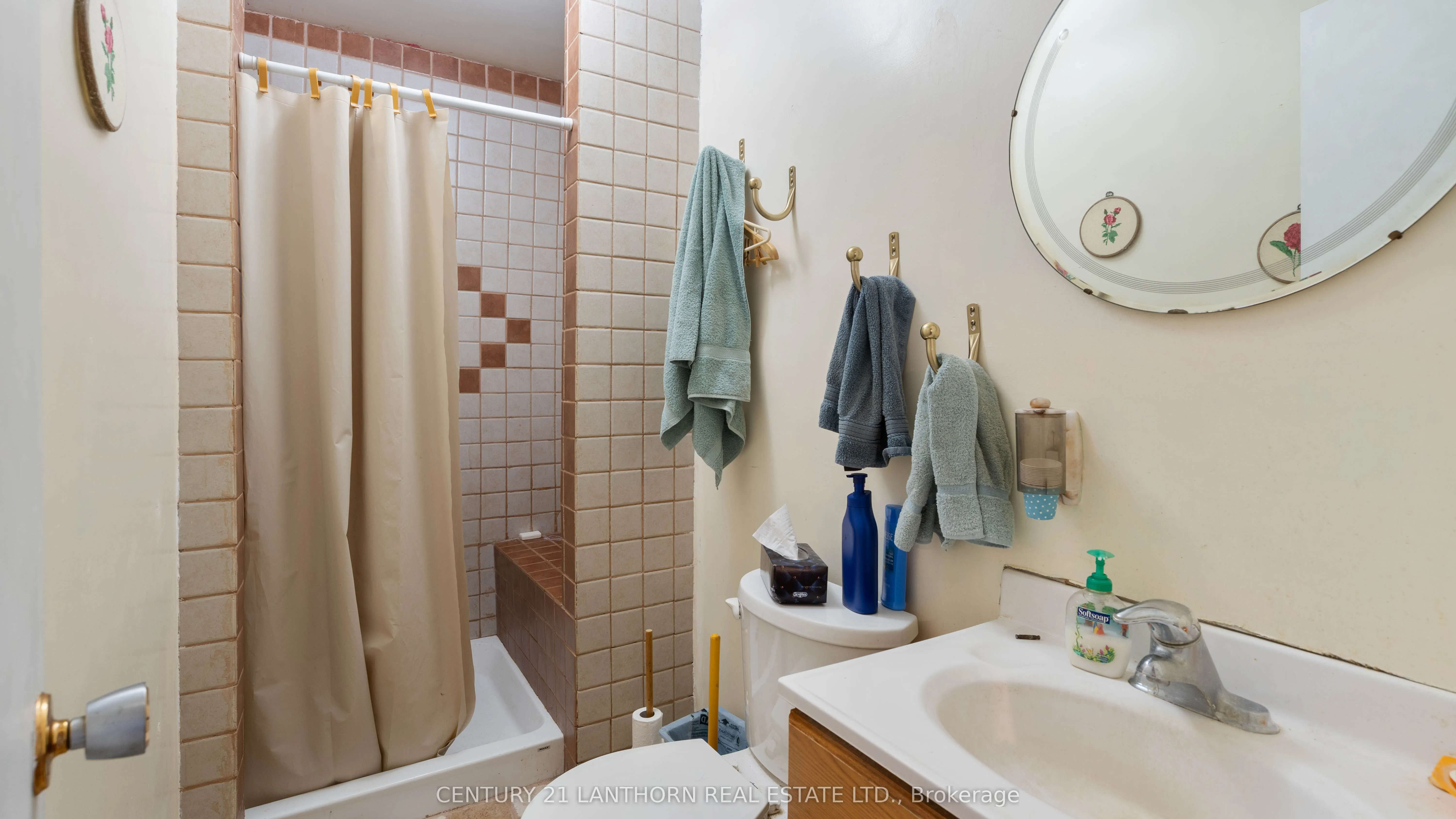 5073 Highway 62 Highway S