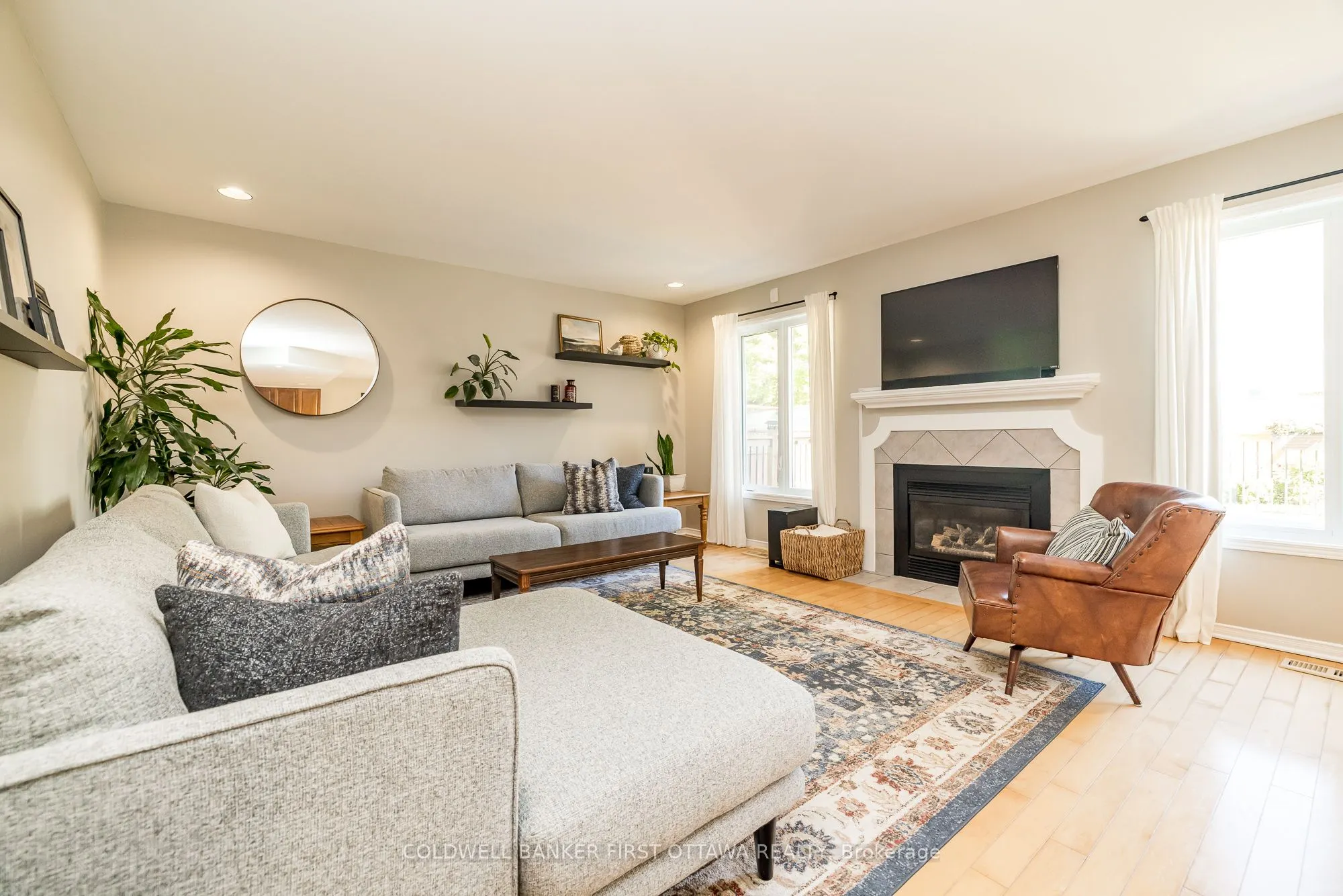 491 MEADOWBREEZE Drive