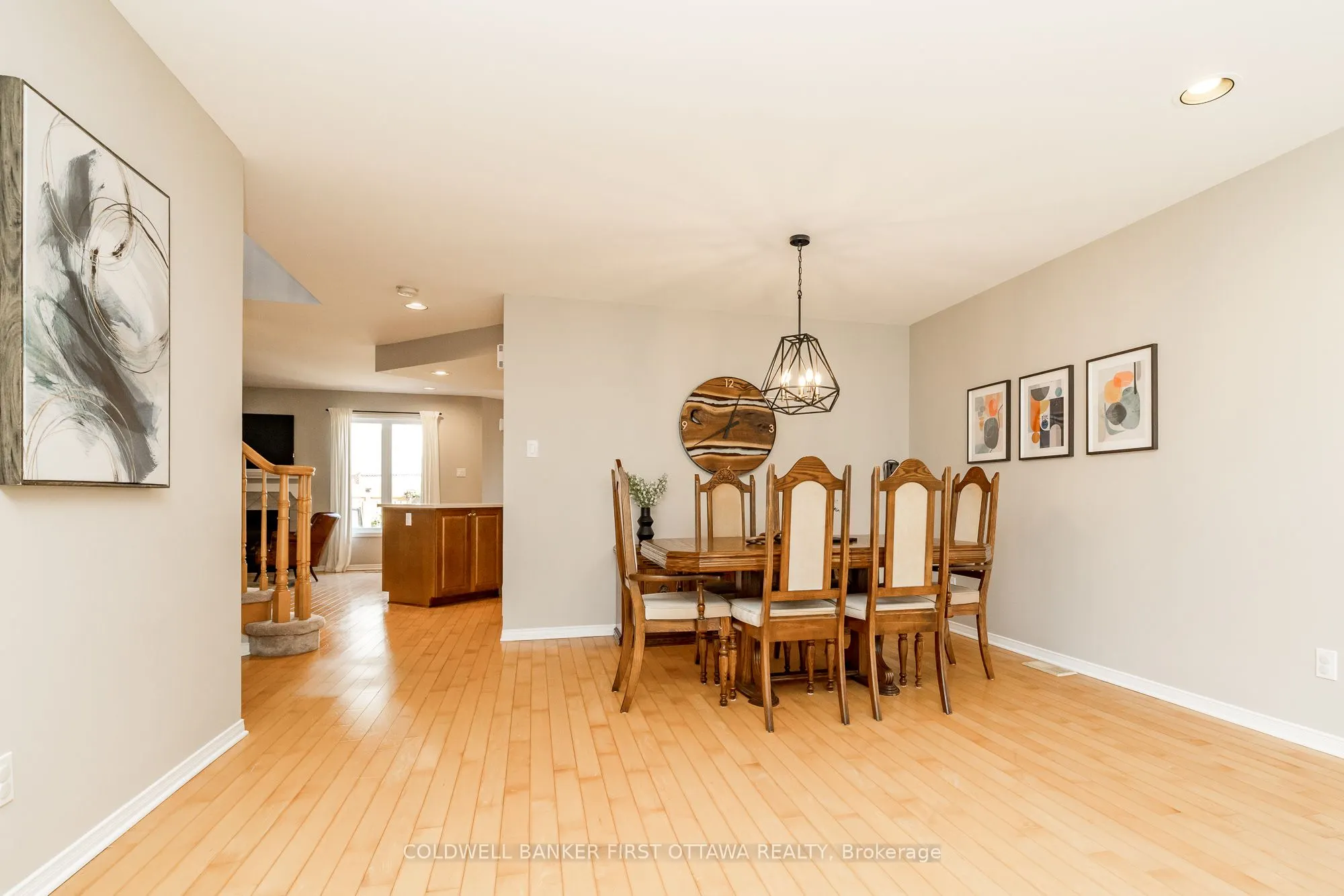 491 MEADOWBREEZE Drive