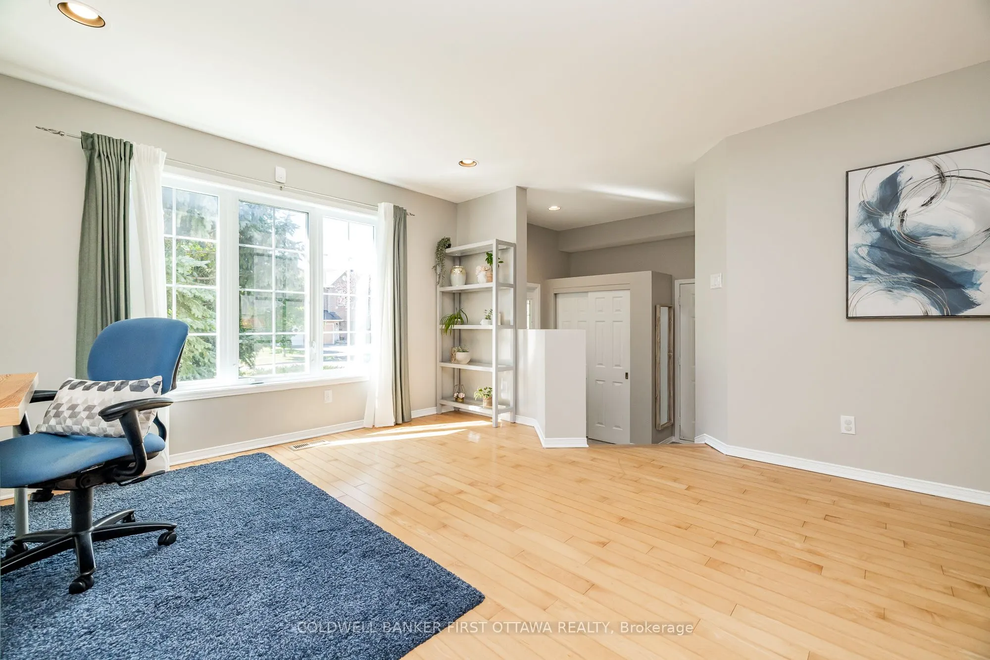 491 MEADOWBREEZE Drive