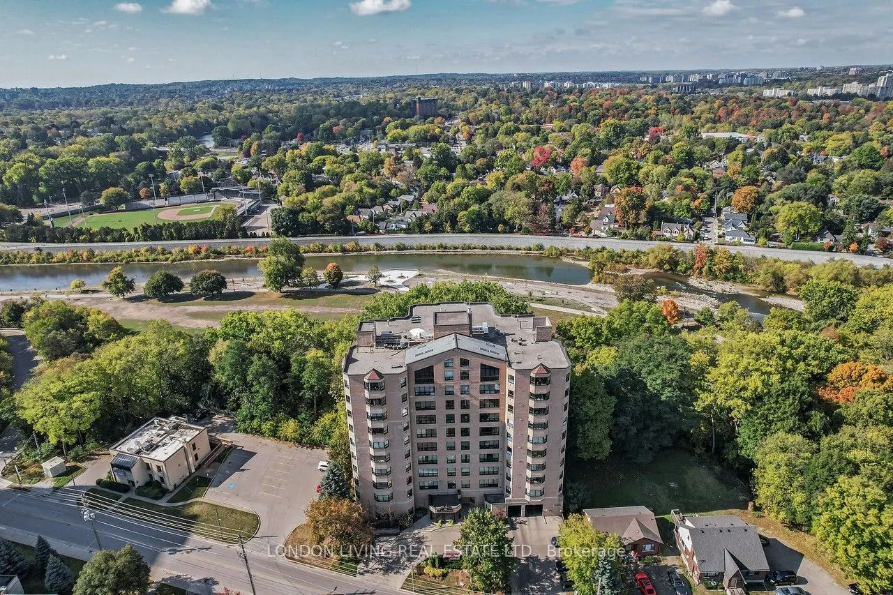 549 Ridout Street N, #604