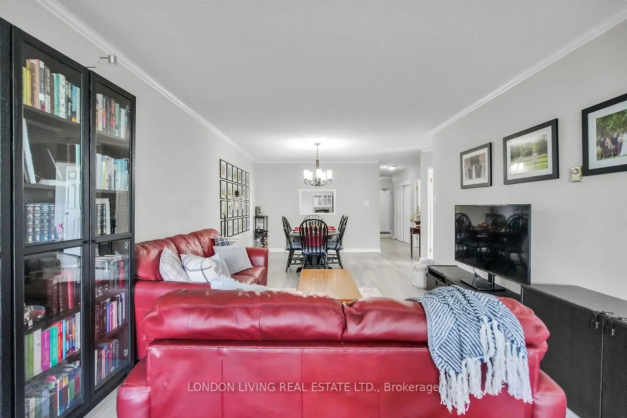 549 Ridout Street N, #604