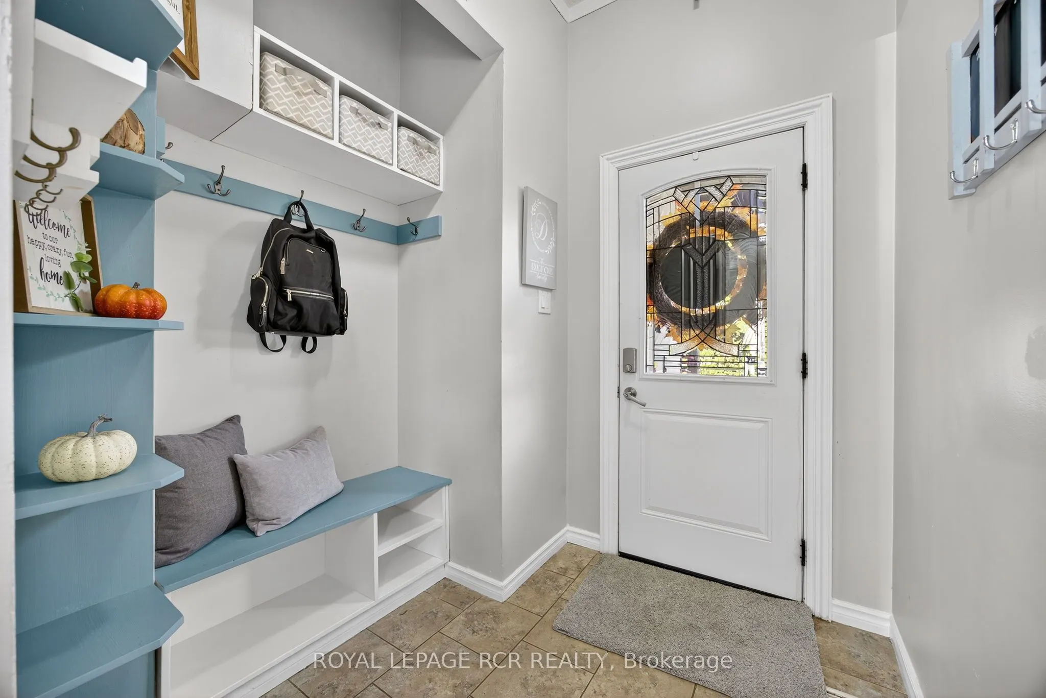 511 Pineview Gardens