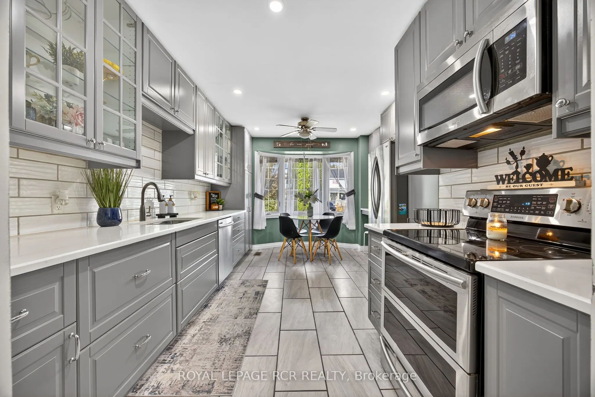 511 Pineview Gardens