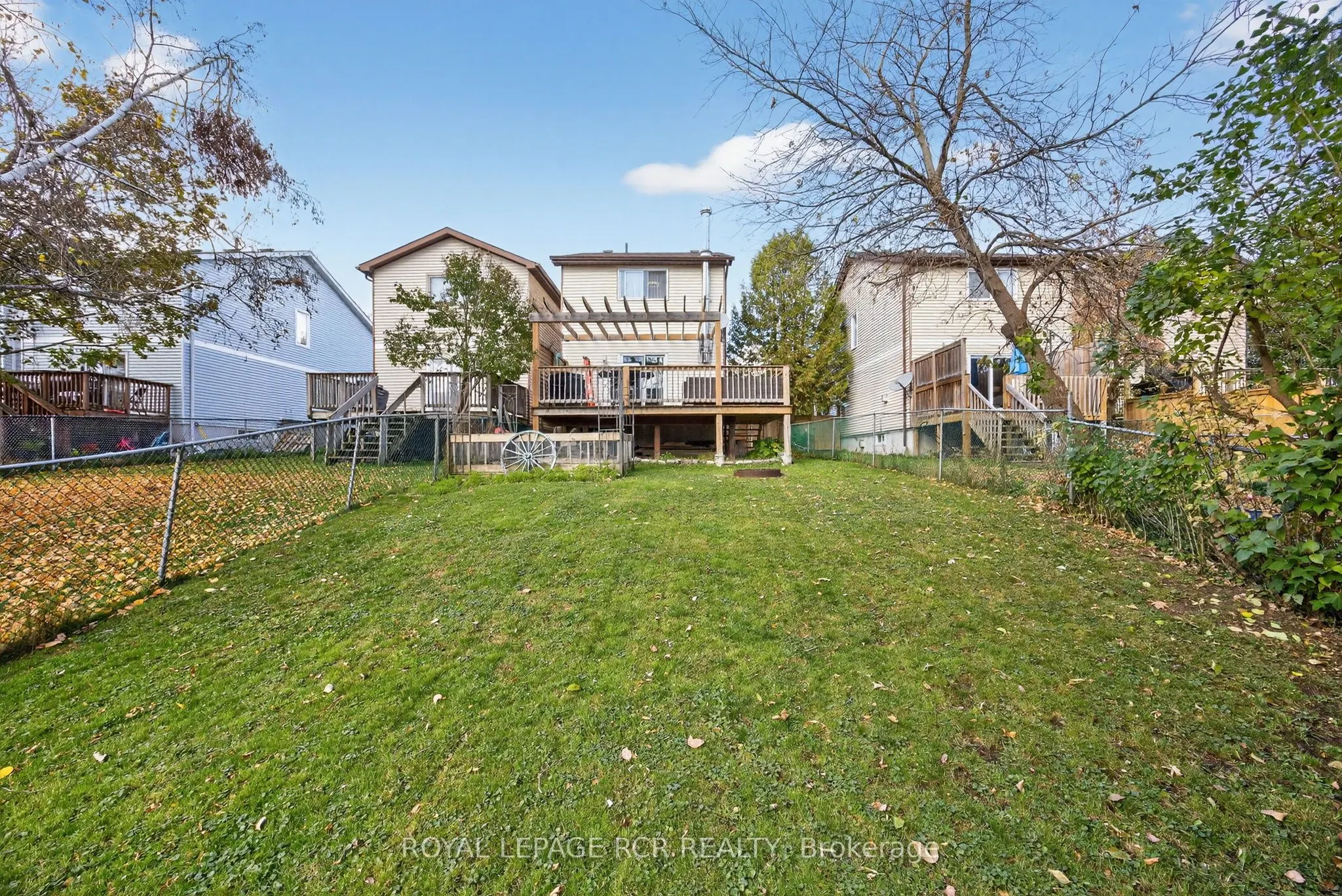 511 Pineview Gardens