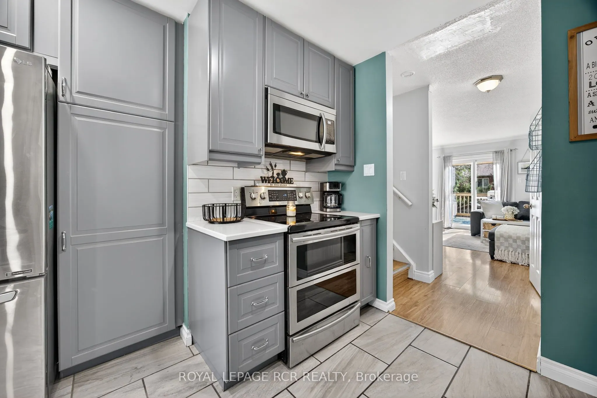 511 Pineview Gardens