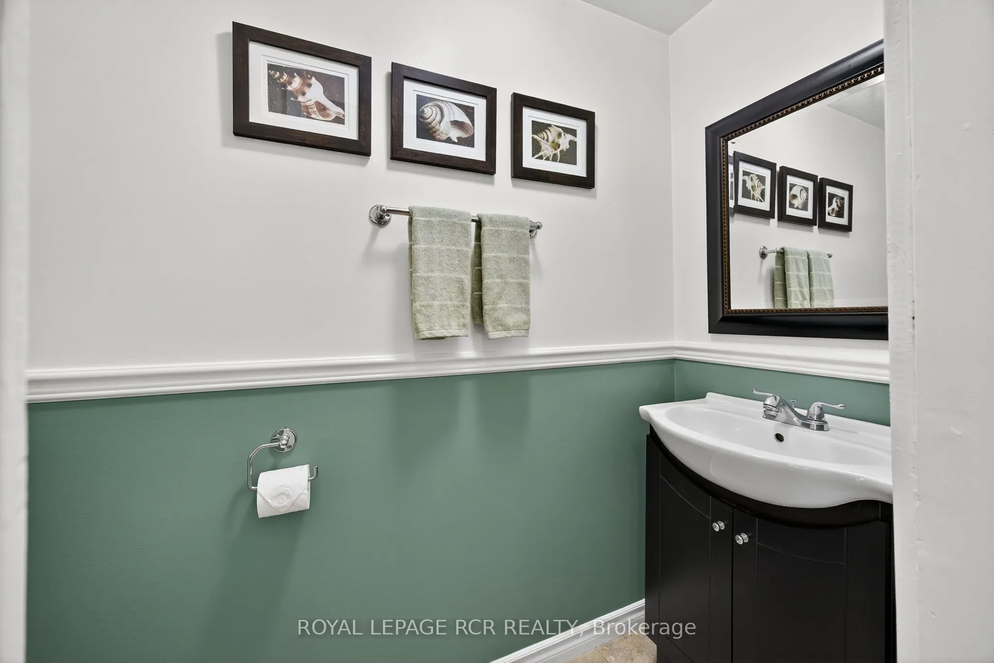 511 Pineview Gardens