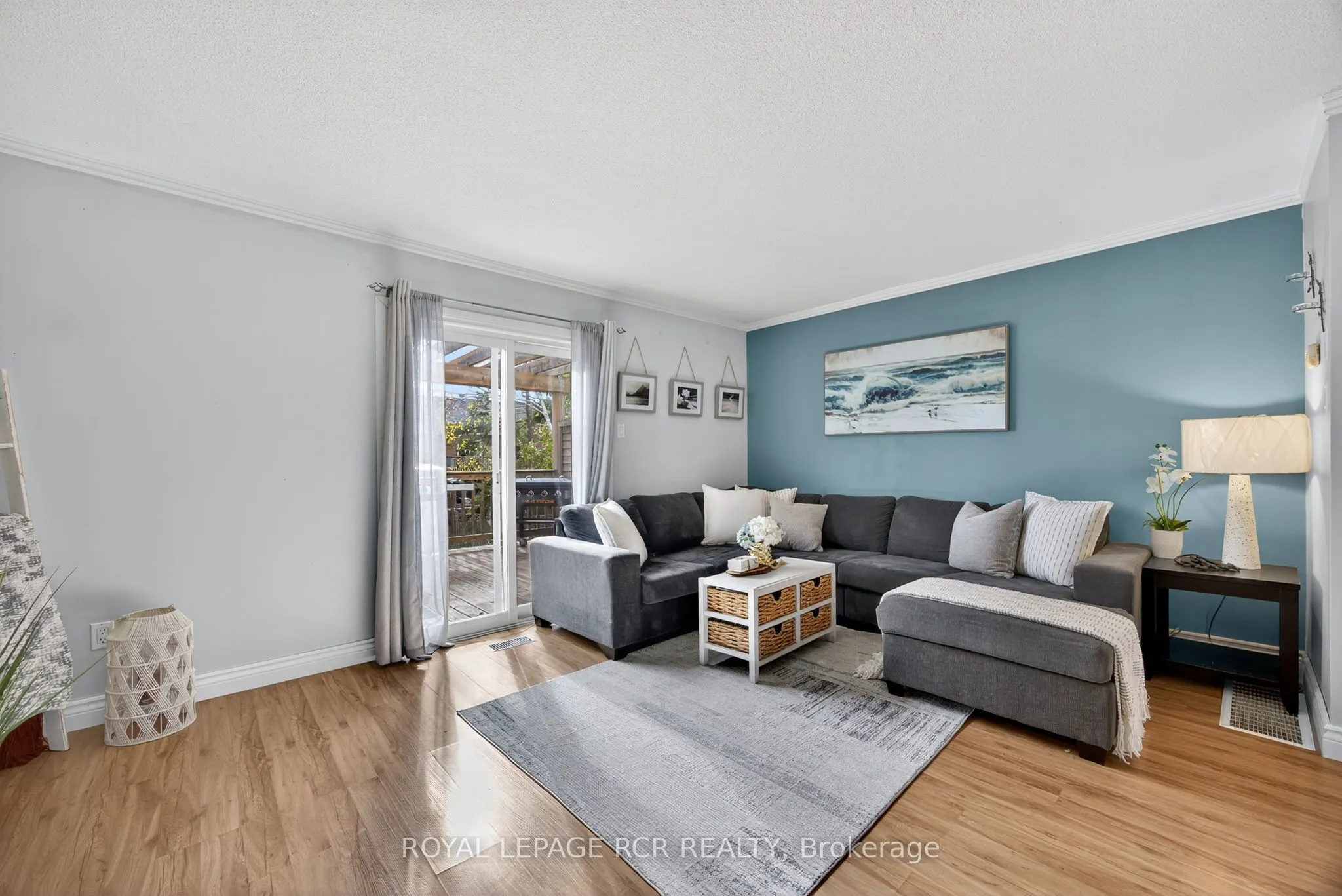 511 Pineview Gardens