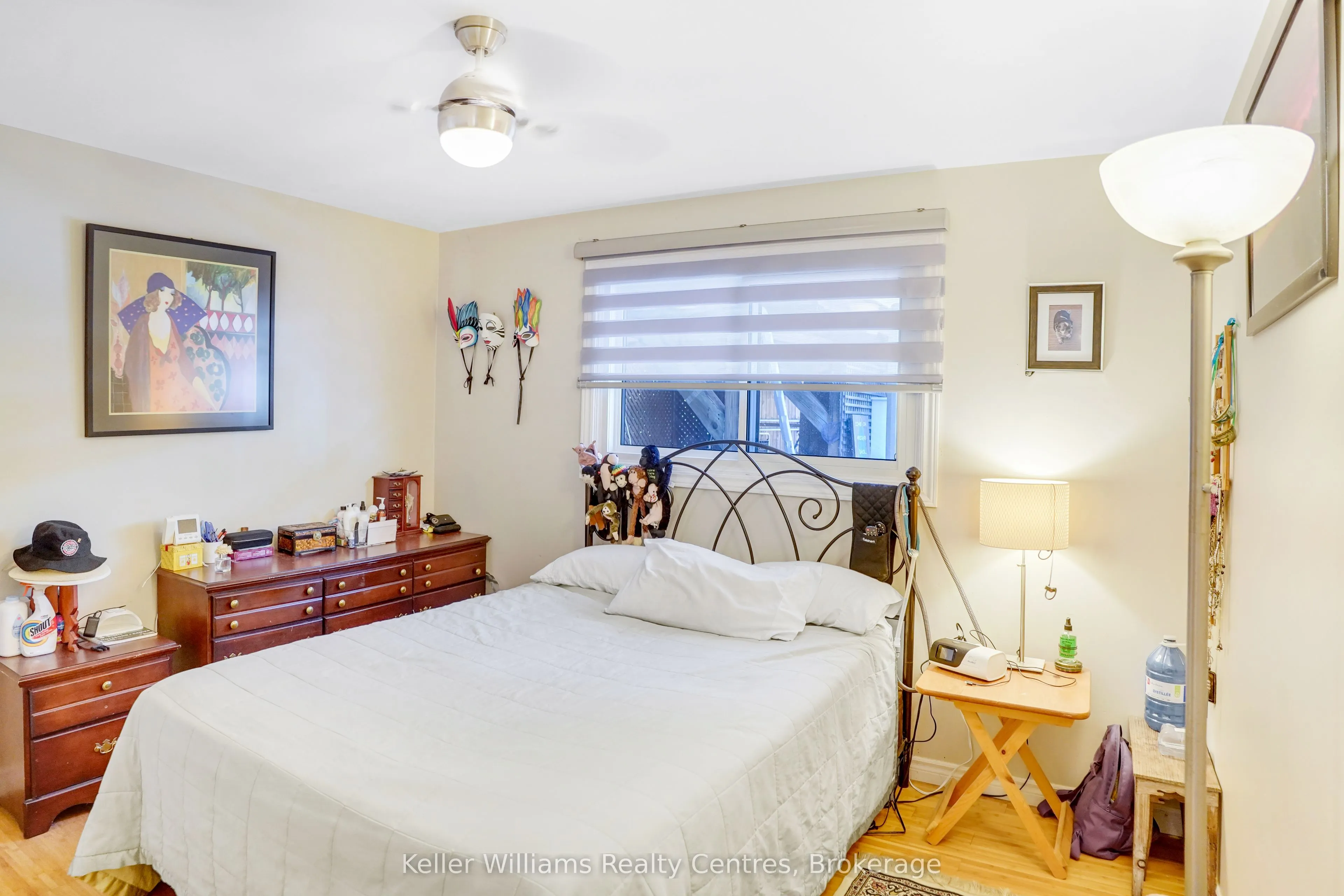 202 Bennett Street W