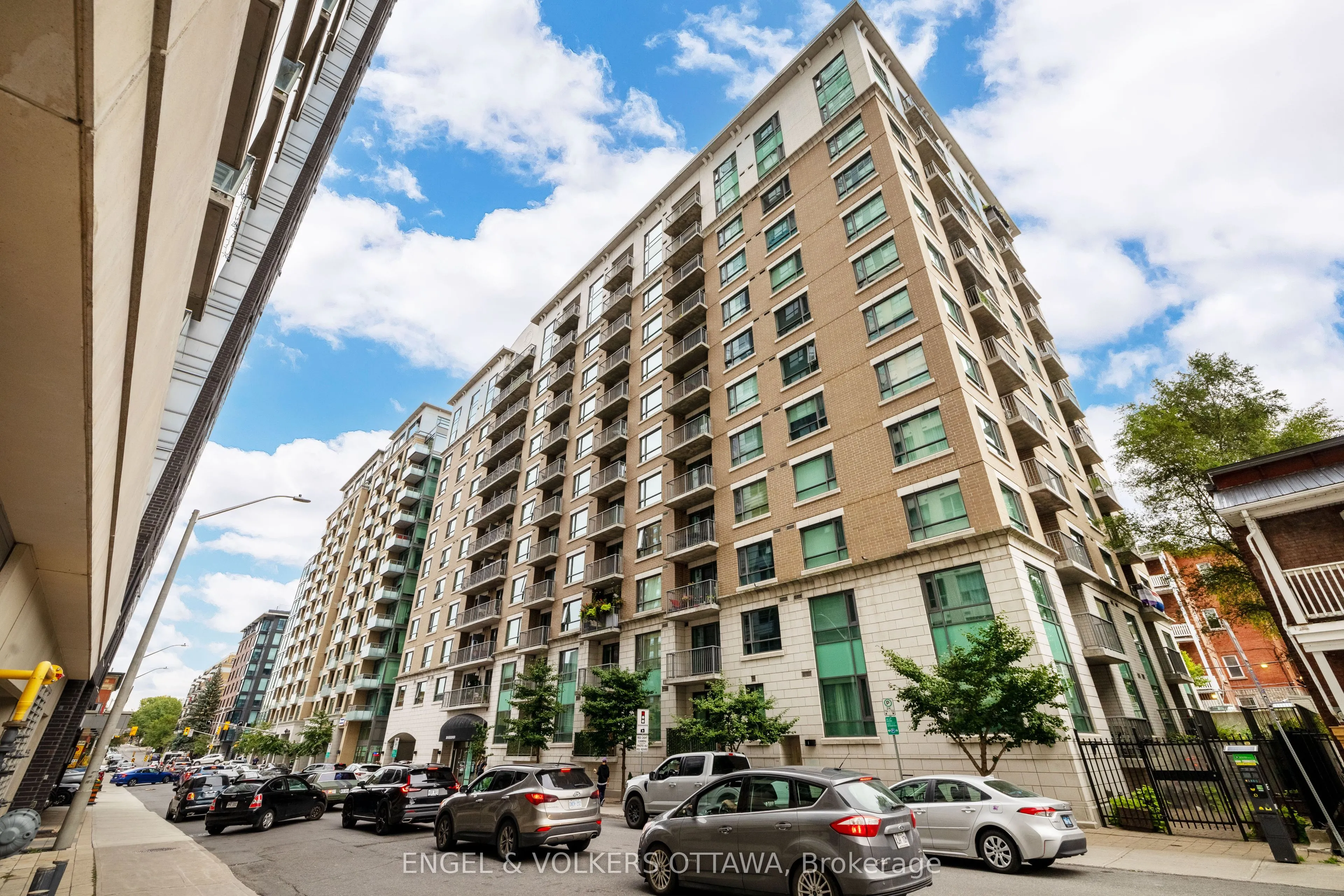 200 BESSERER Street, #409