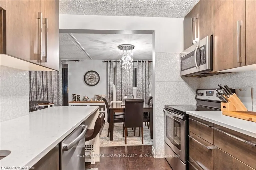 6 Walton Avenue, #310