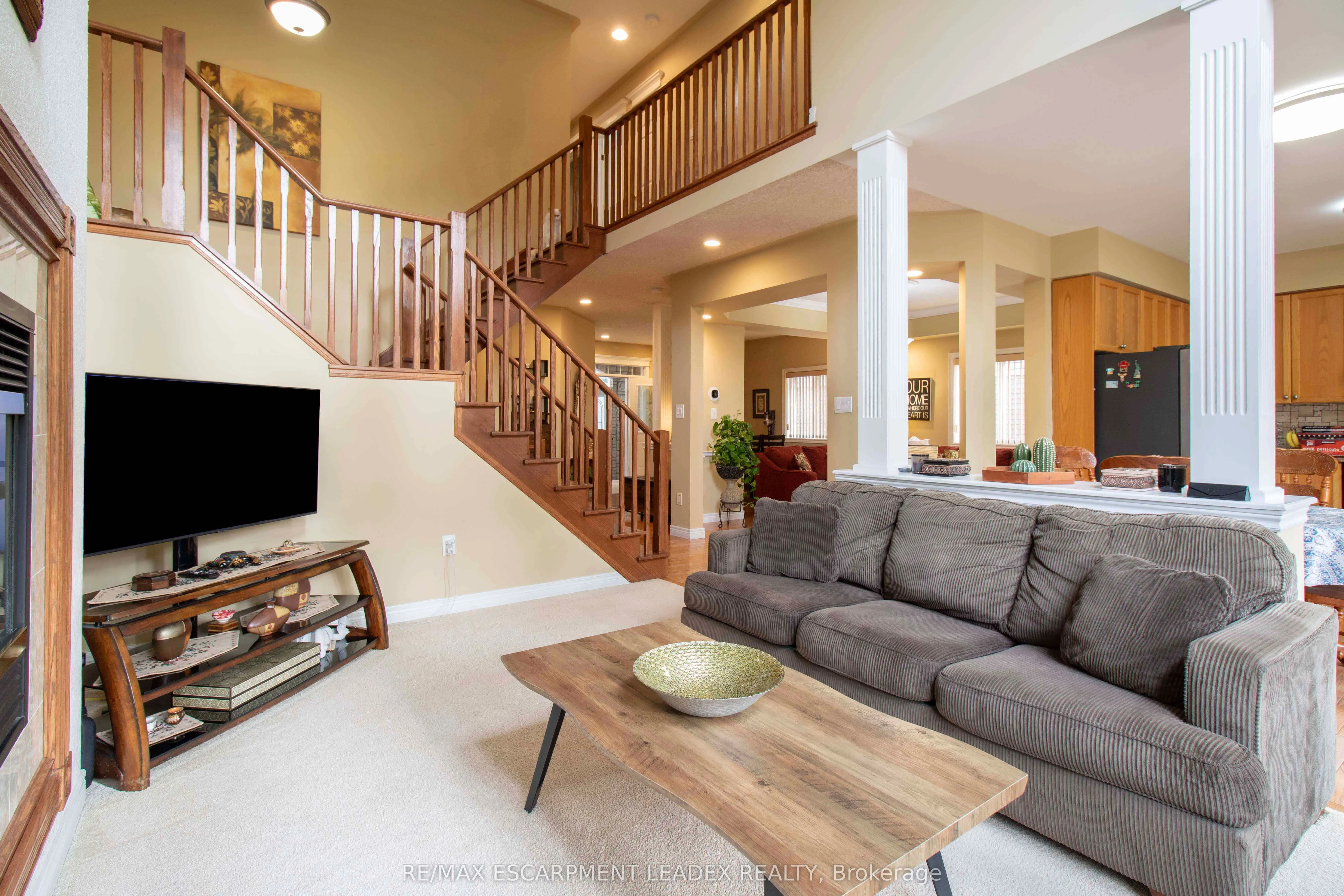 42 Holkham Avenue, #Main