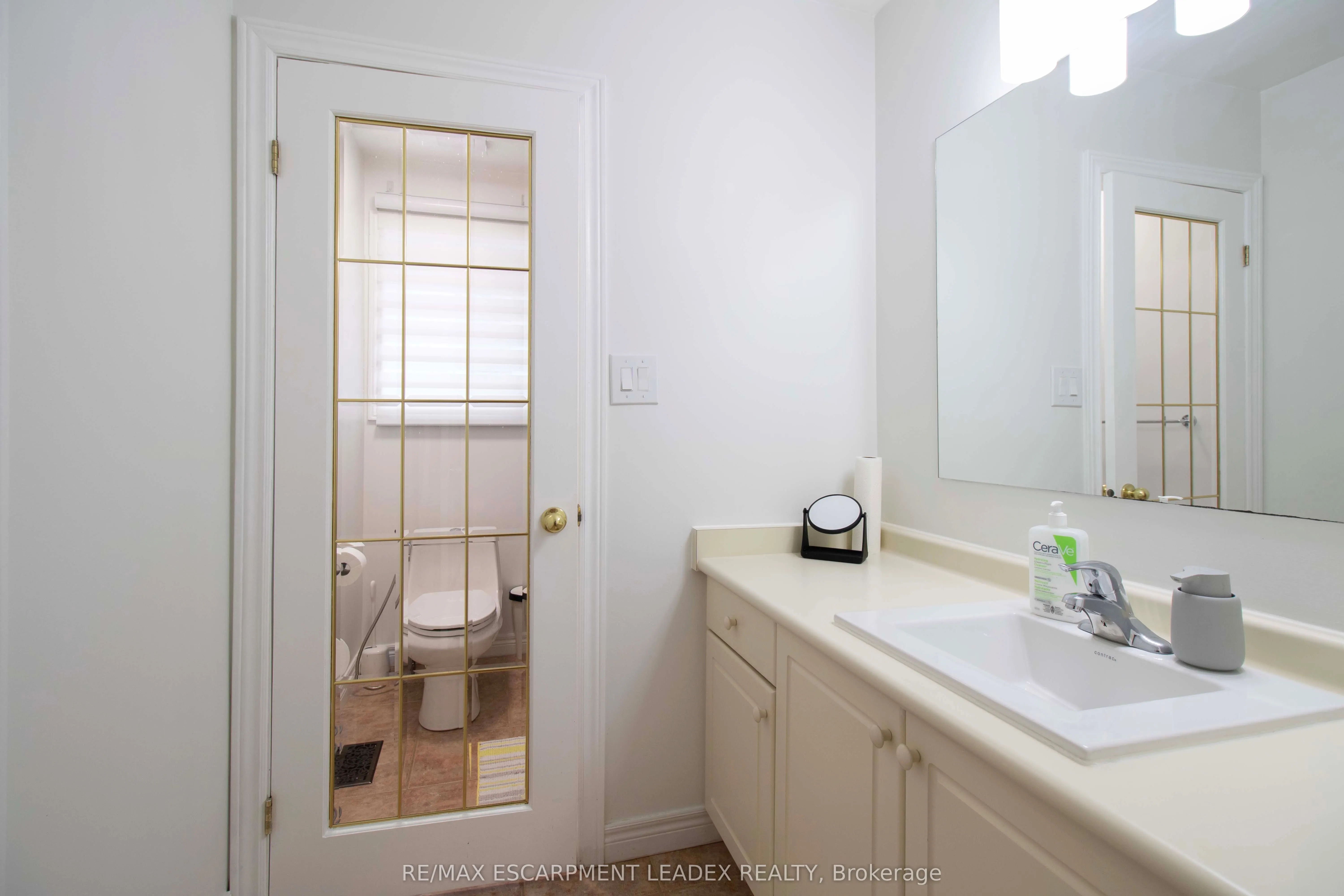 42 Holkham Avenue, #Main