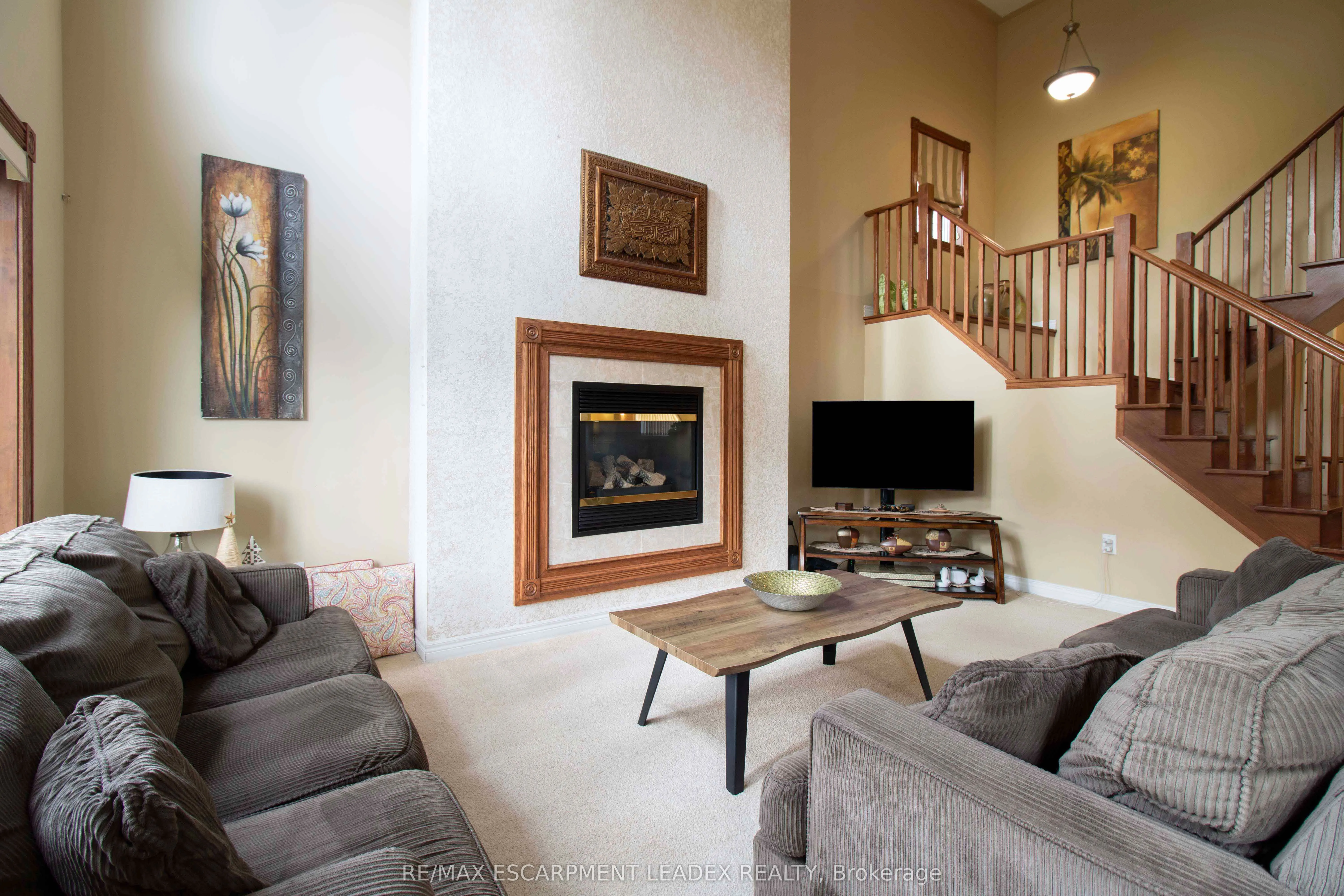 42 Holkham Avenue, #Main