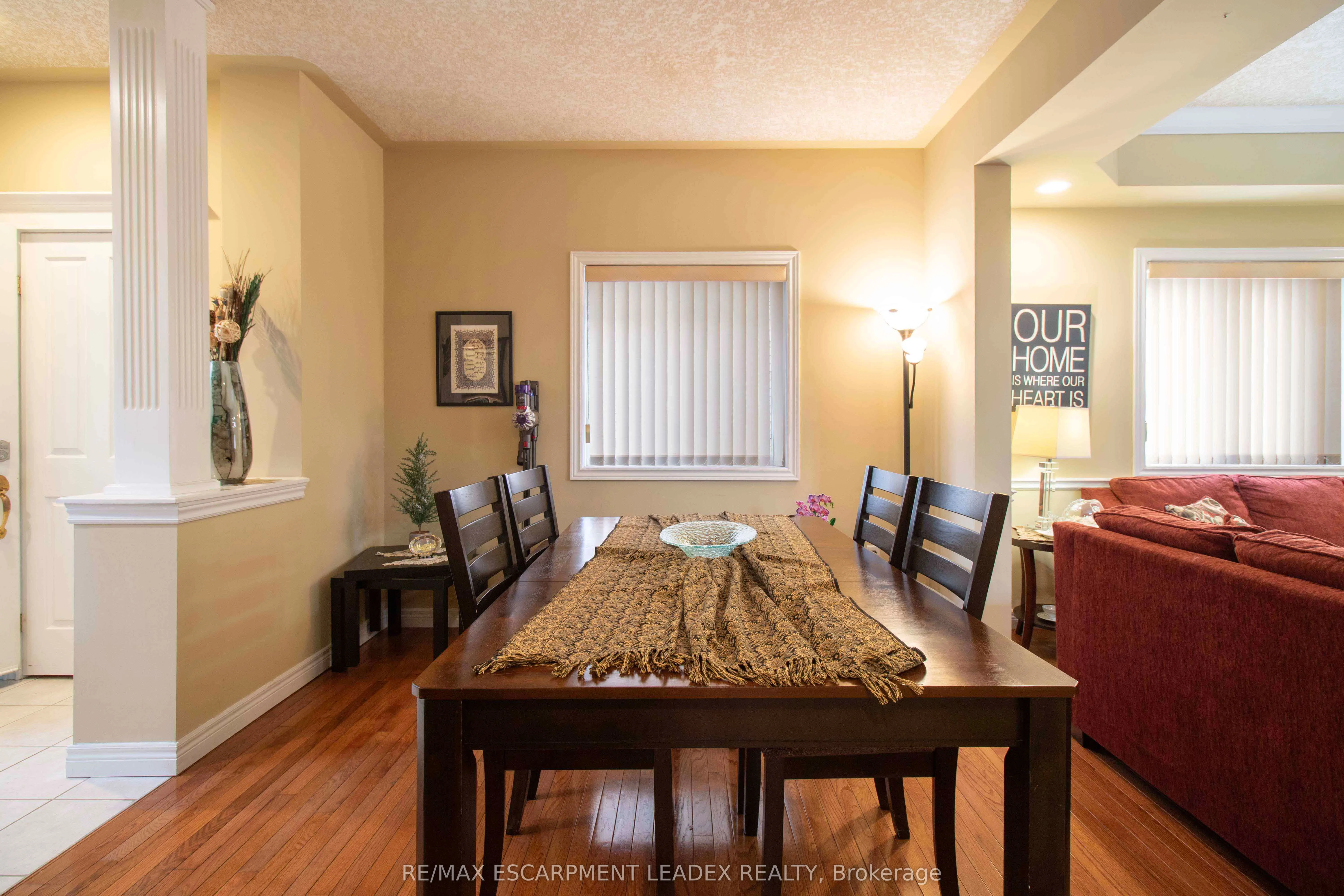 42 Holkham Avenue, #Main