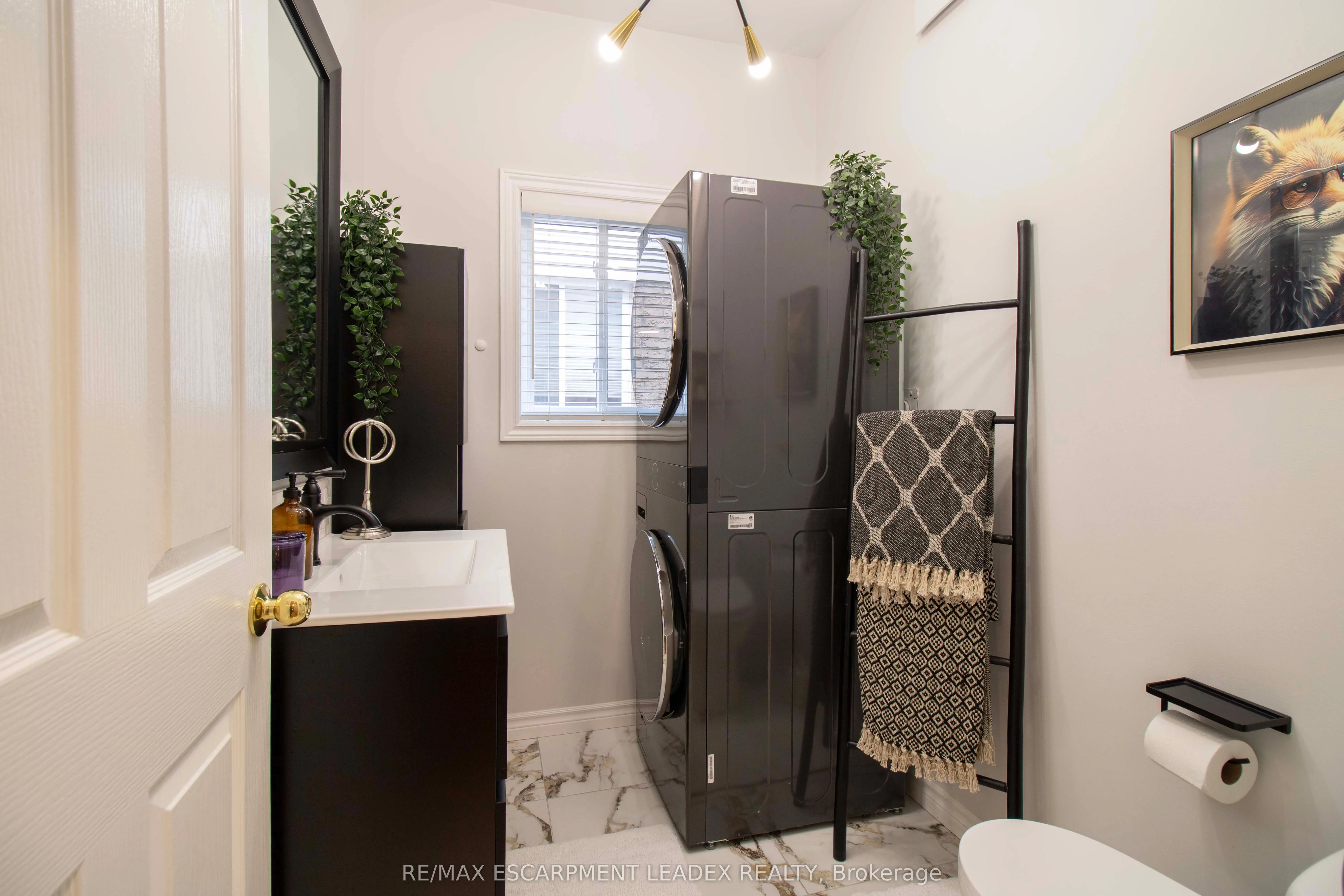 42 Holkham Avenue, #Main