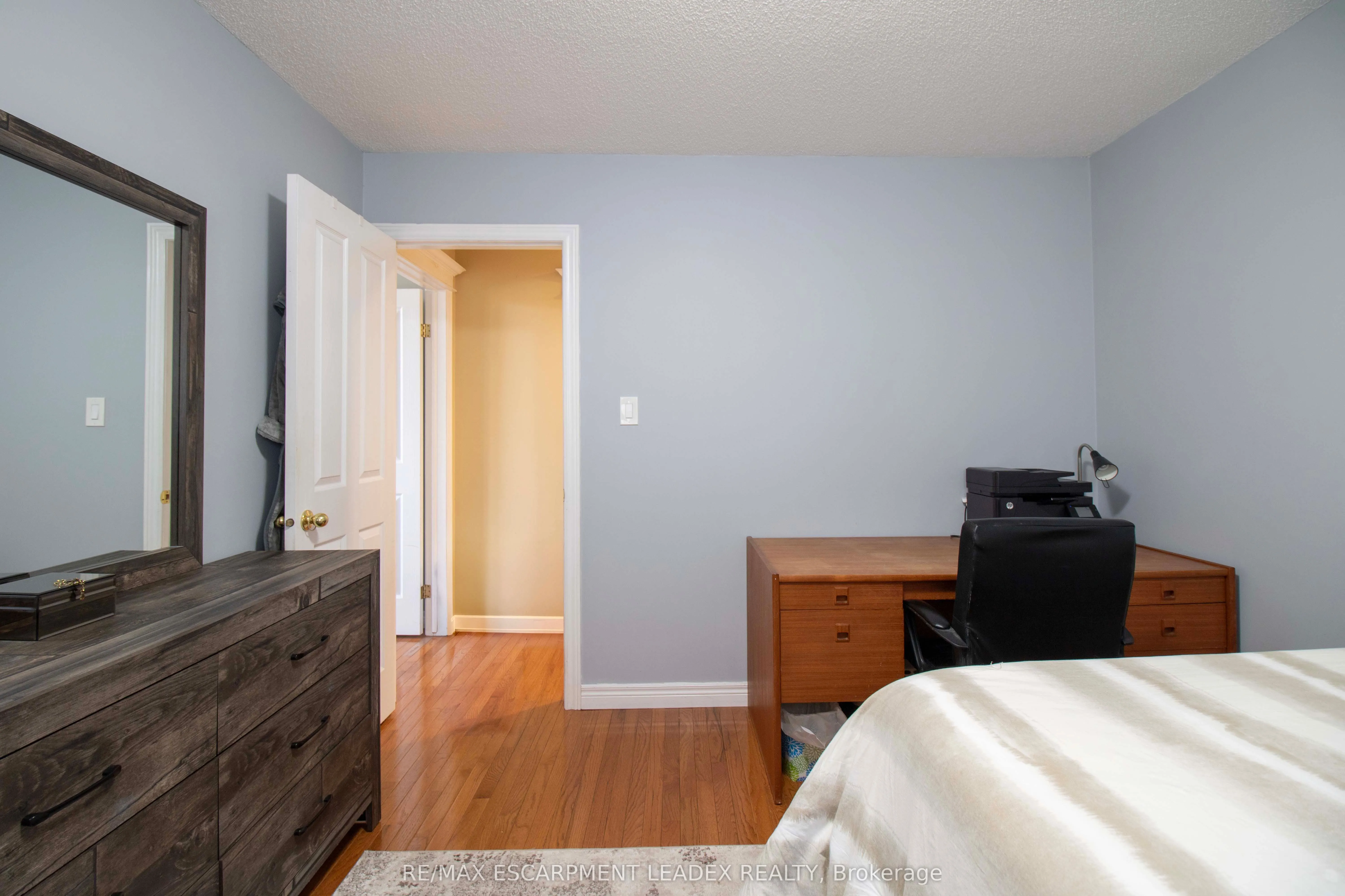 42 Holkham Avenue, #Main