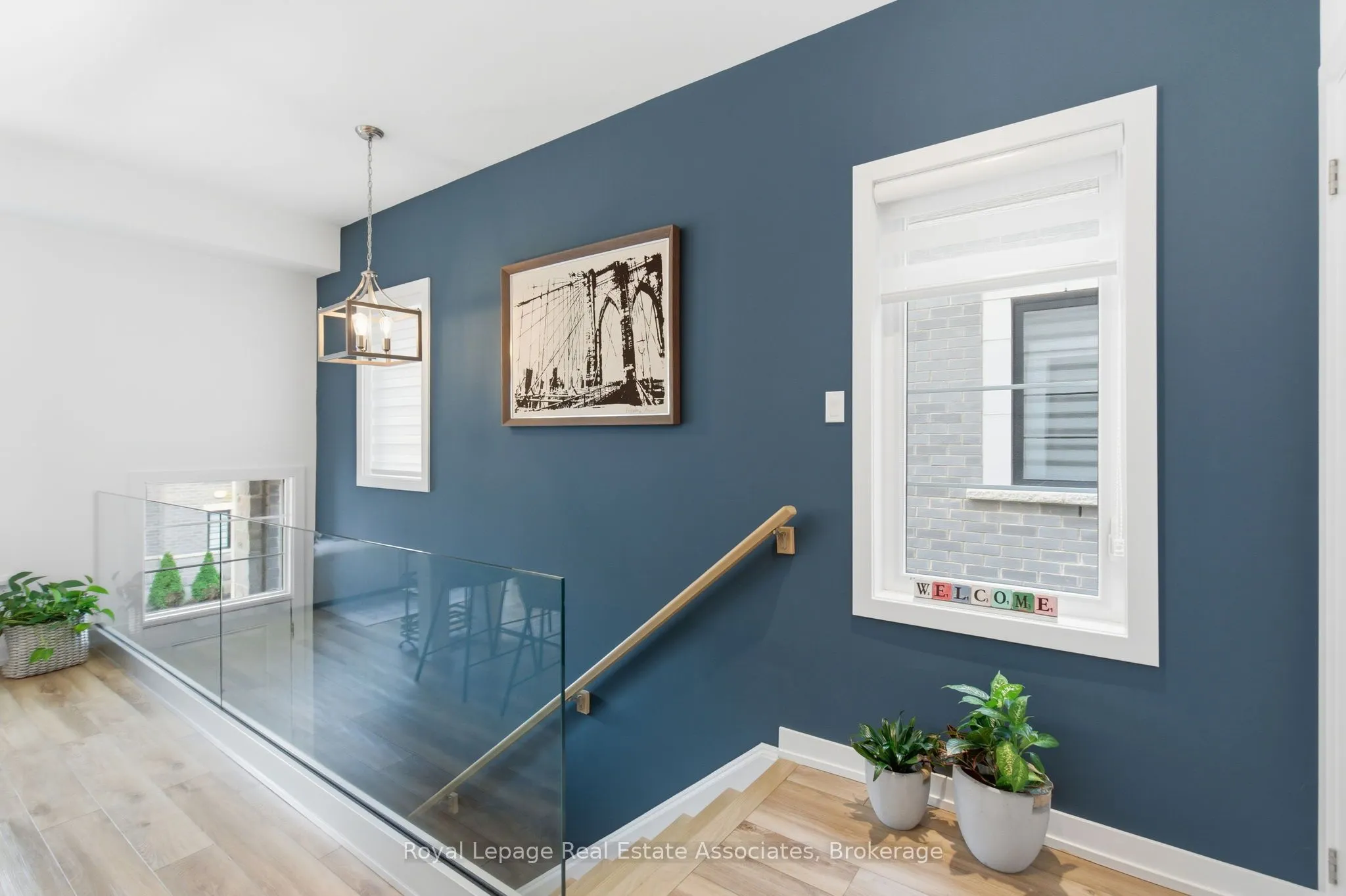 383 Dundas Street E, #7