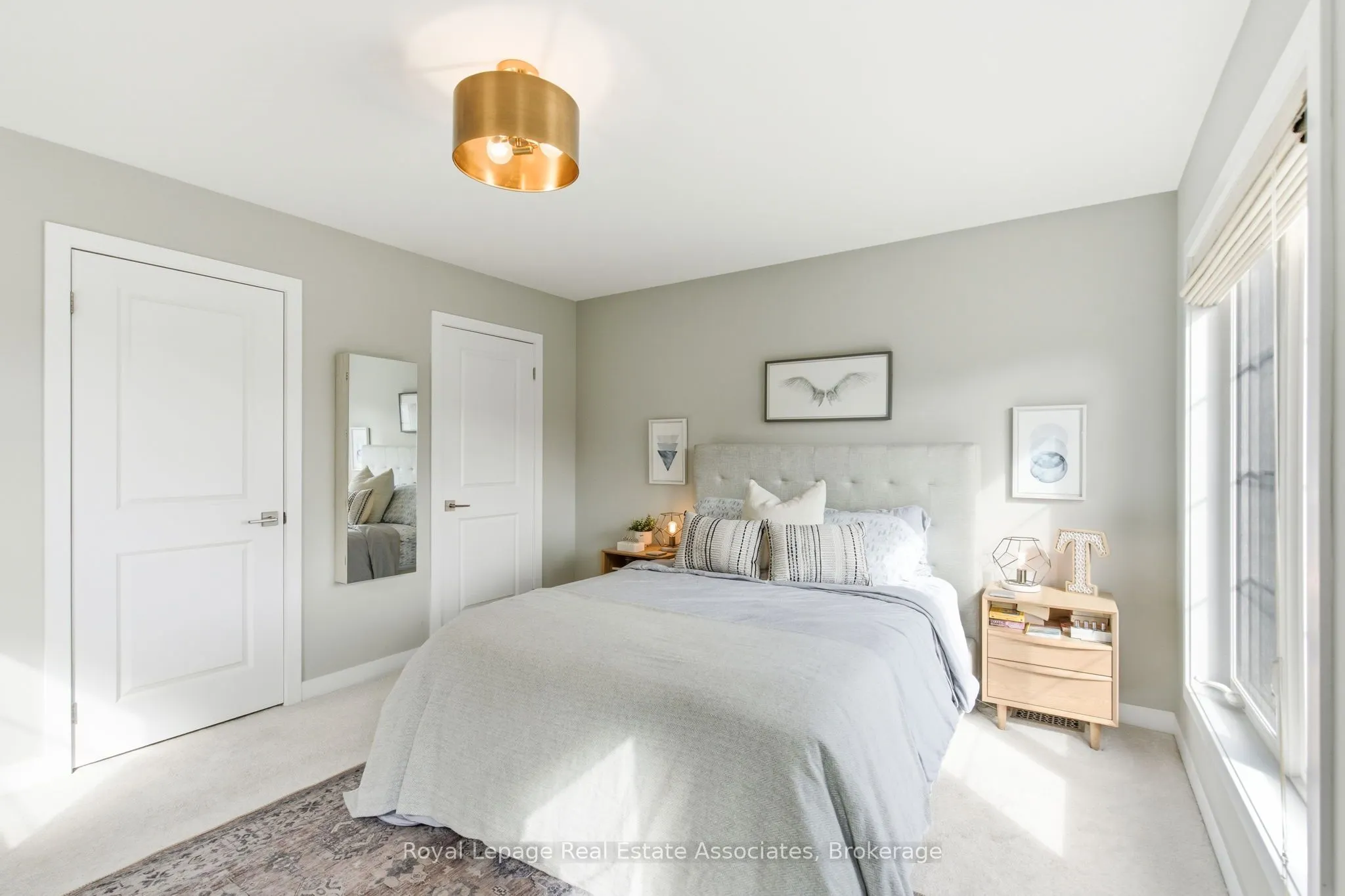 383 Dundas Street E, #7