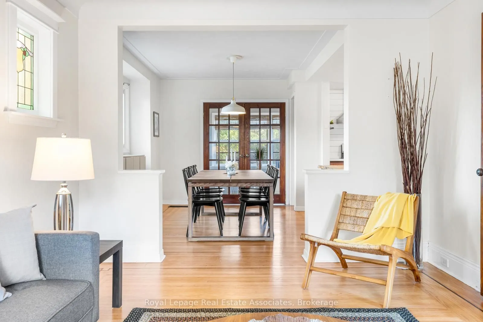 263 Houghton Avenue S