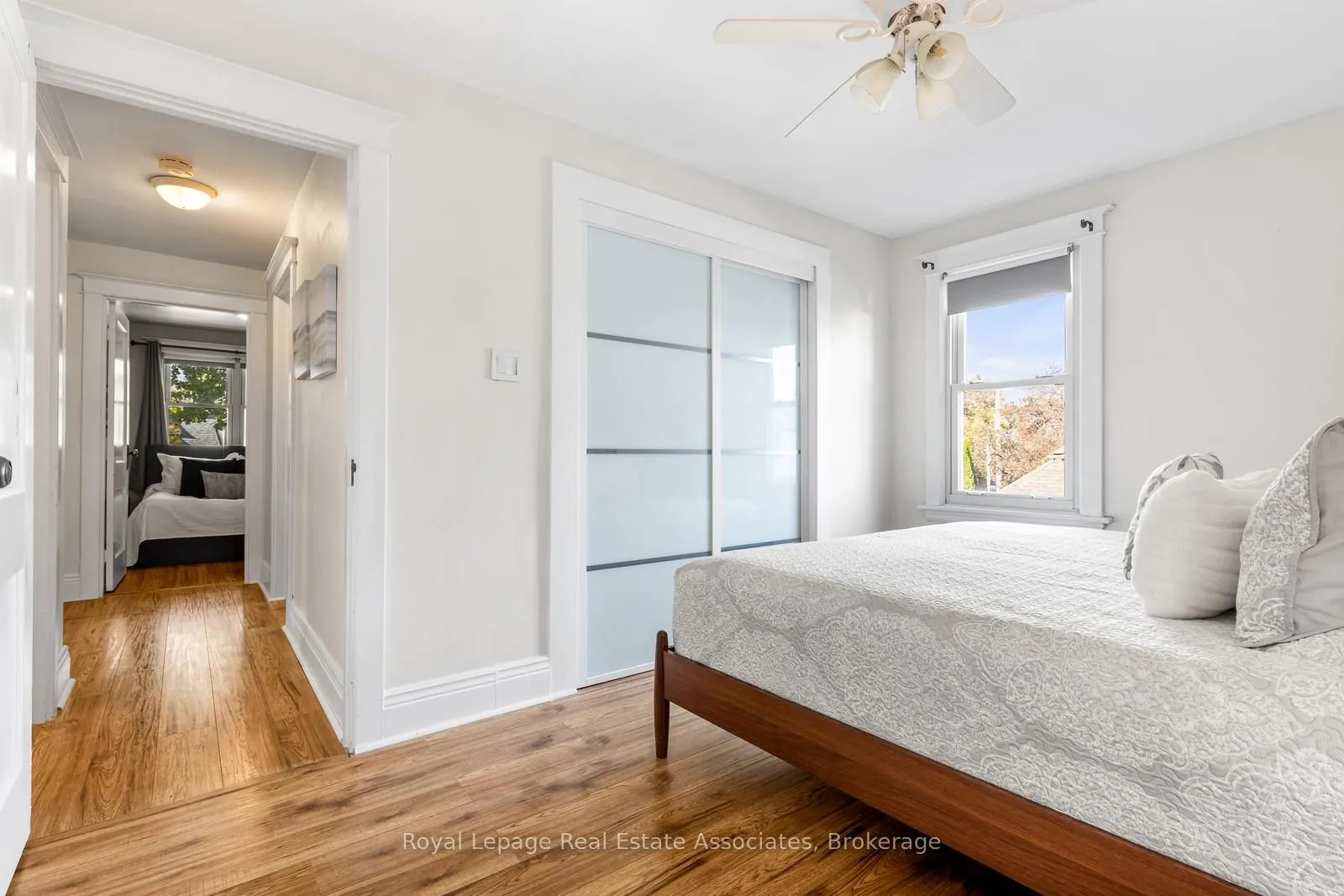 263 Houghton Avenue S