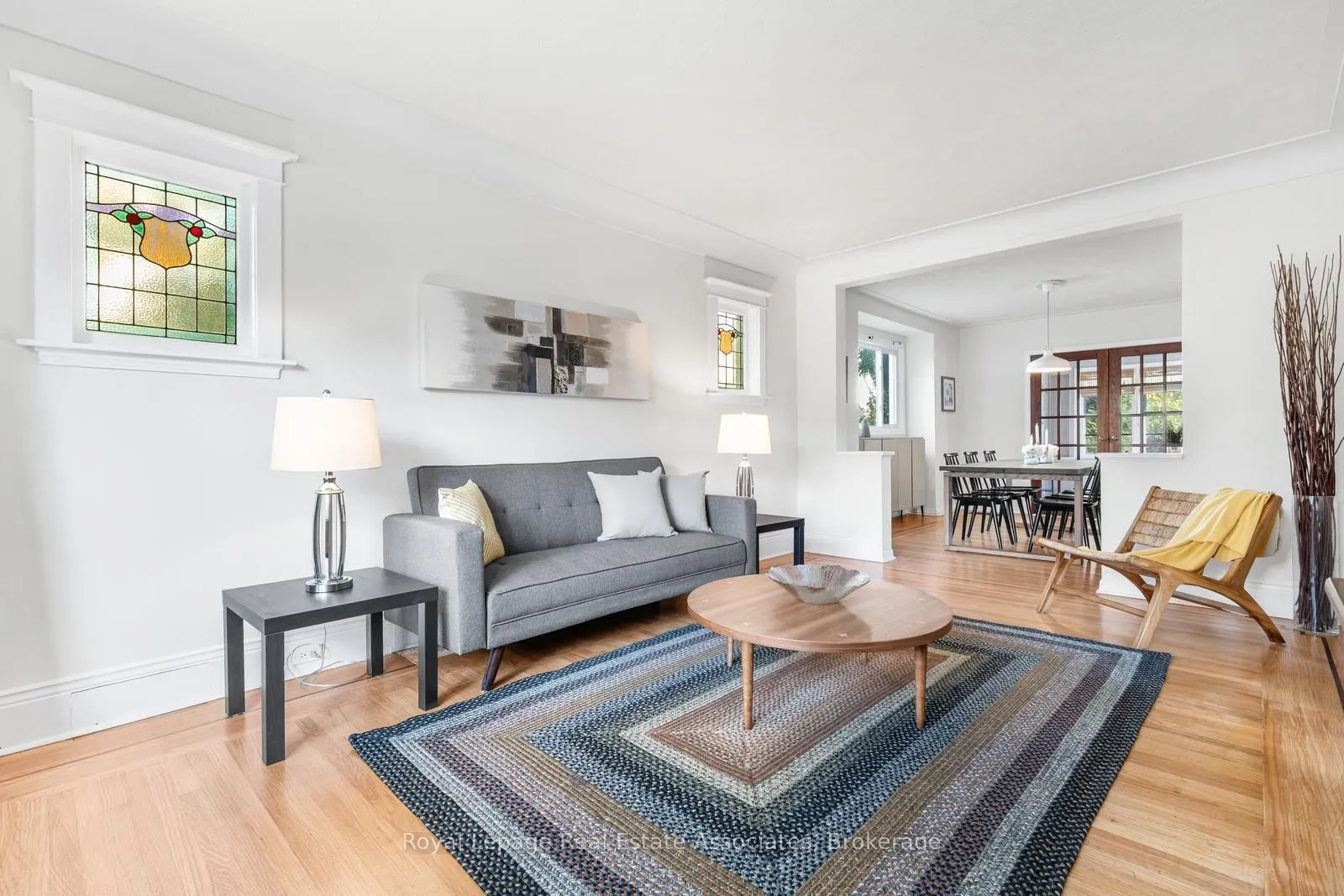 263 Houghton Avenue S