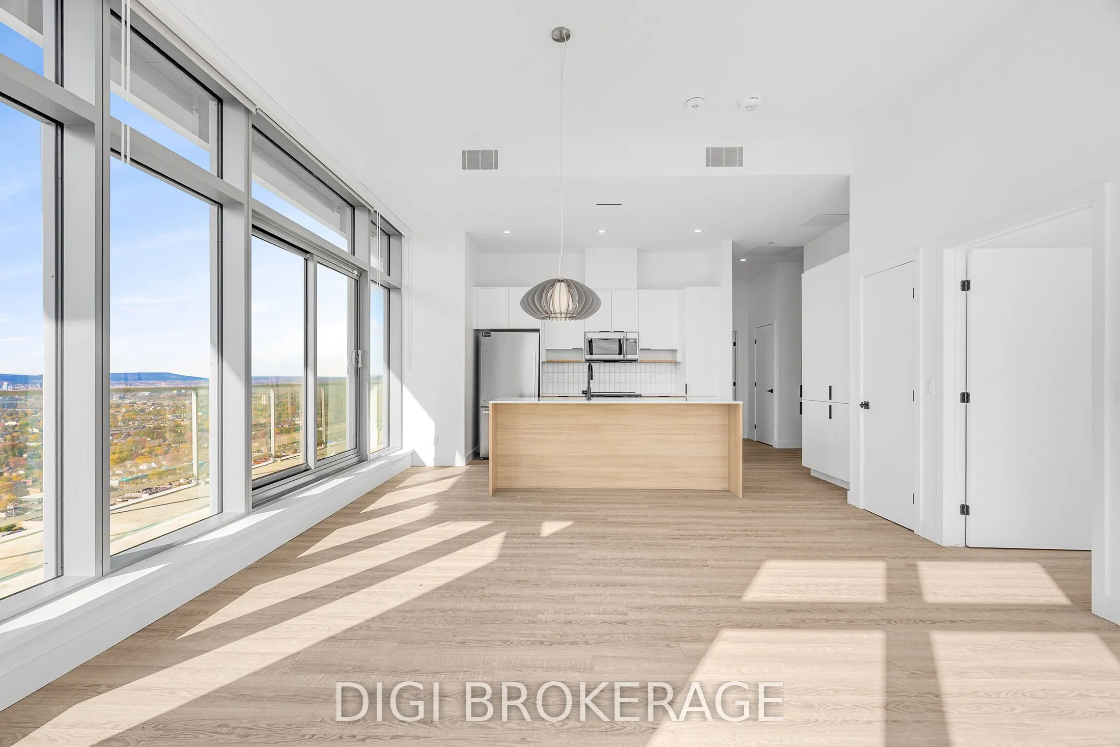 1240 Cummings Avenue, #3504