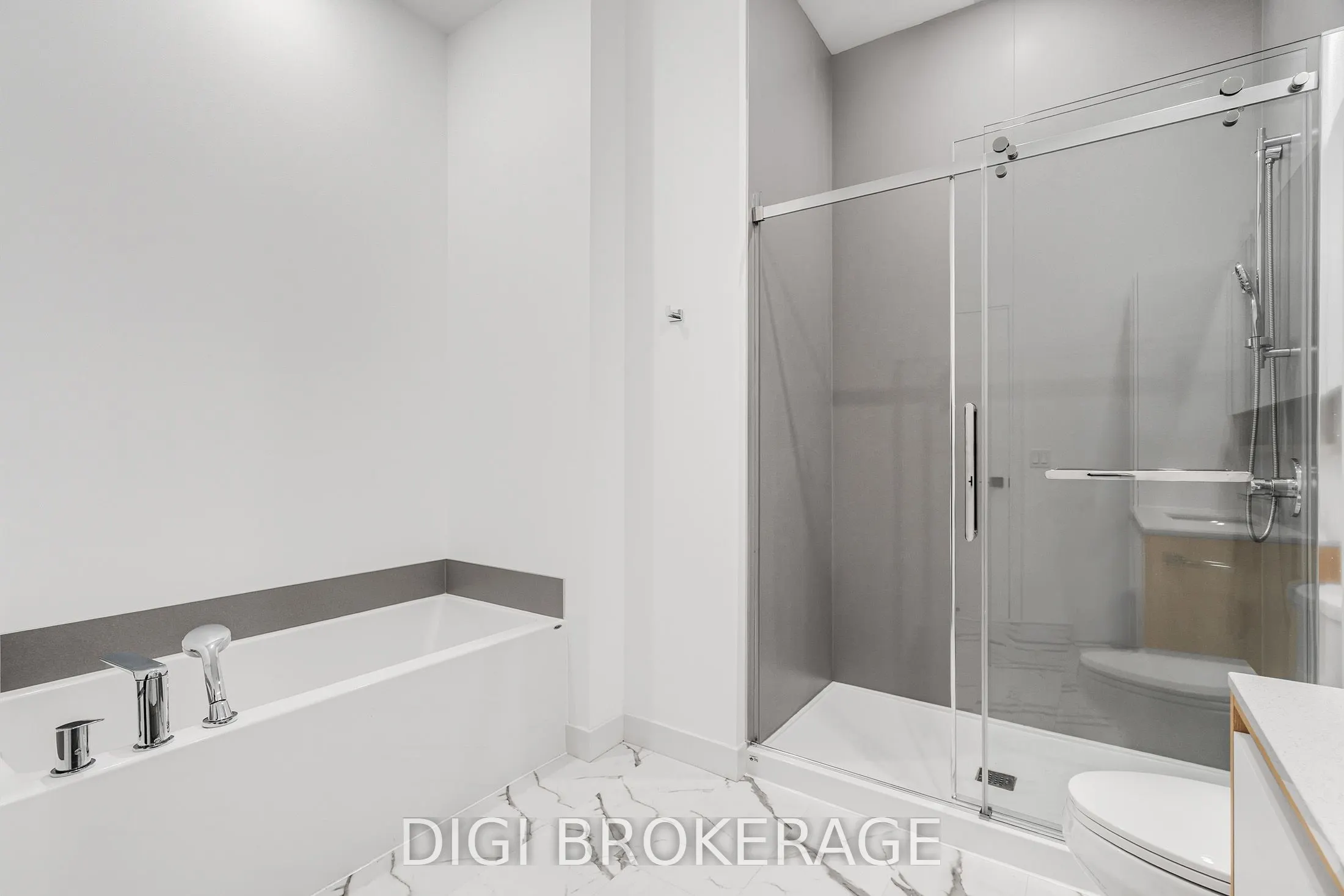 1240 Cummings Avenue, #3504