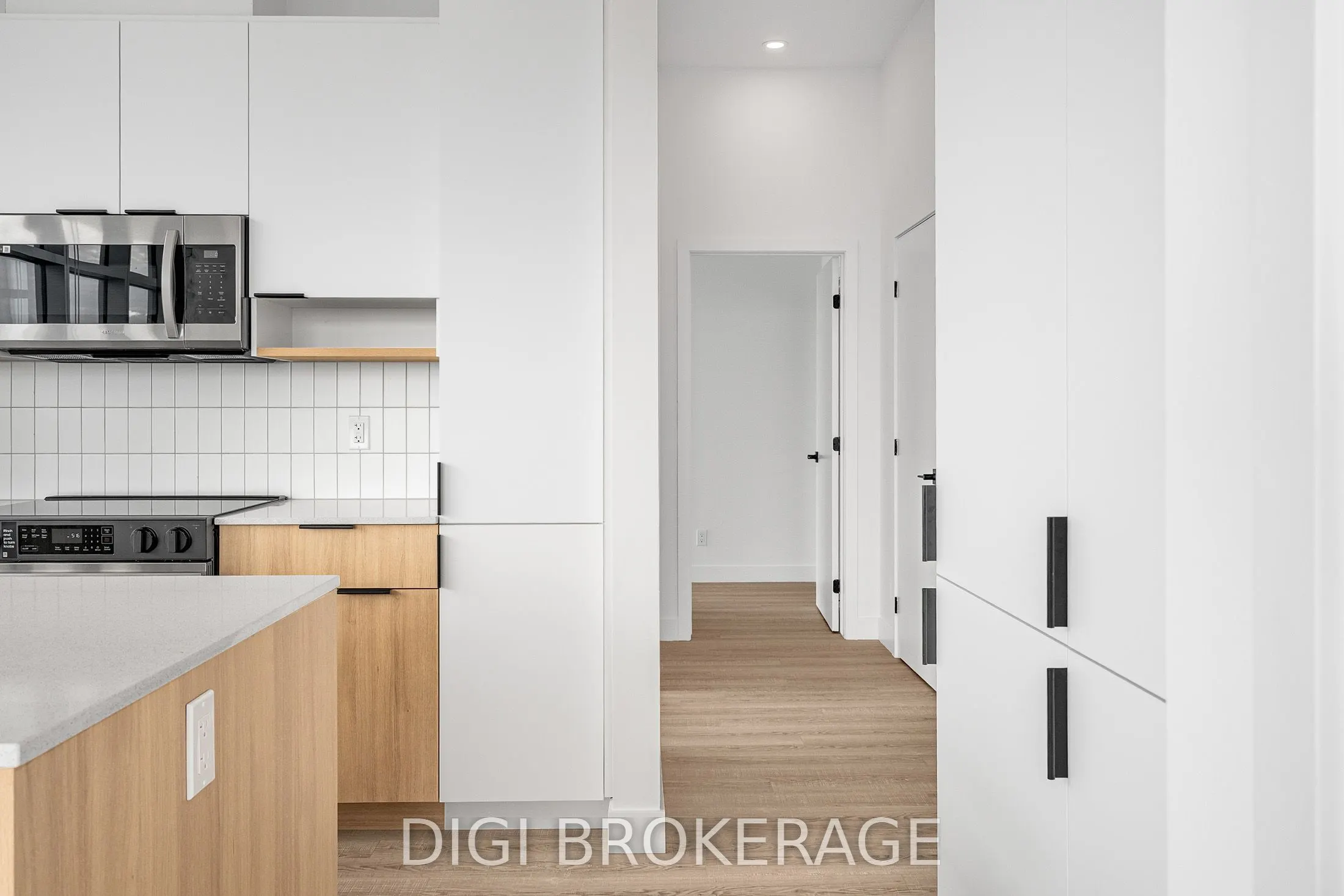 1240 Cummings Avenue, #3504