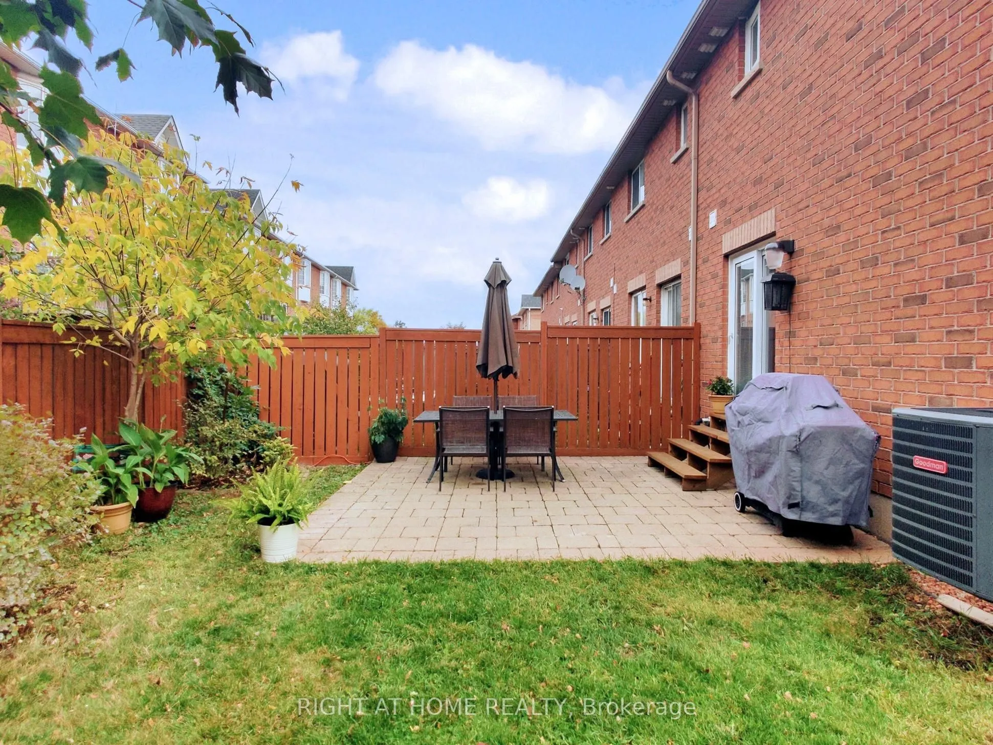 124 Peachwood Crescent