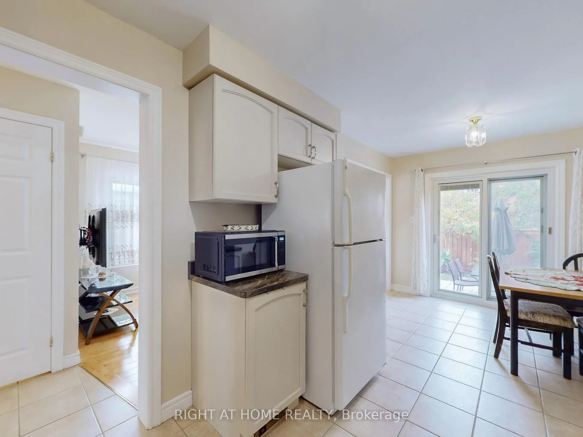 124 Peachwood Crescent