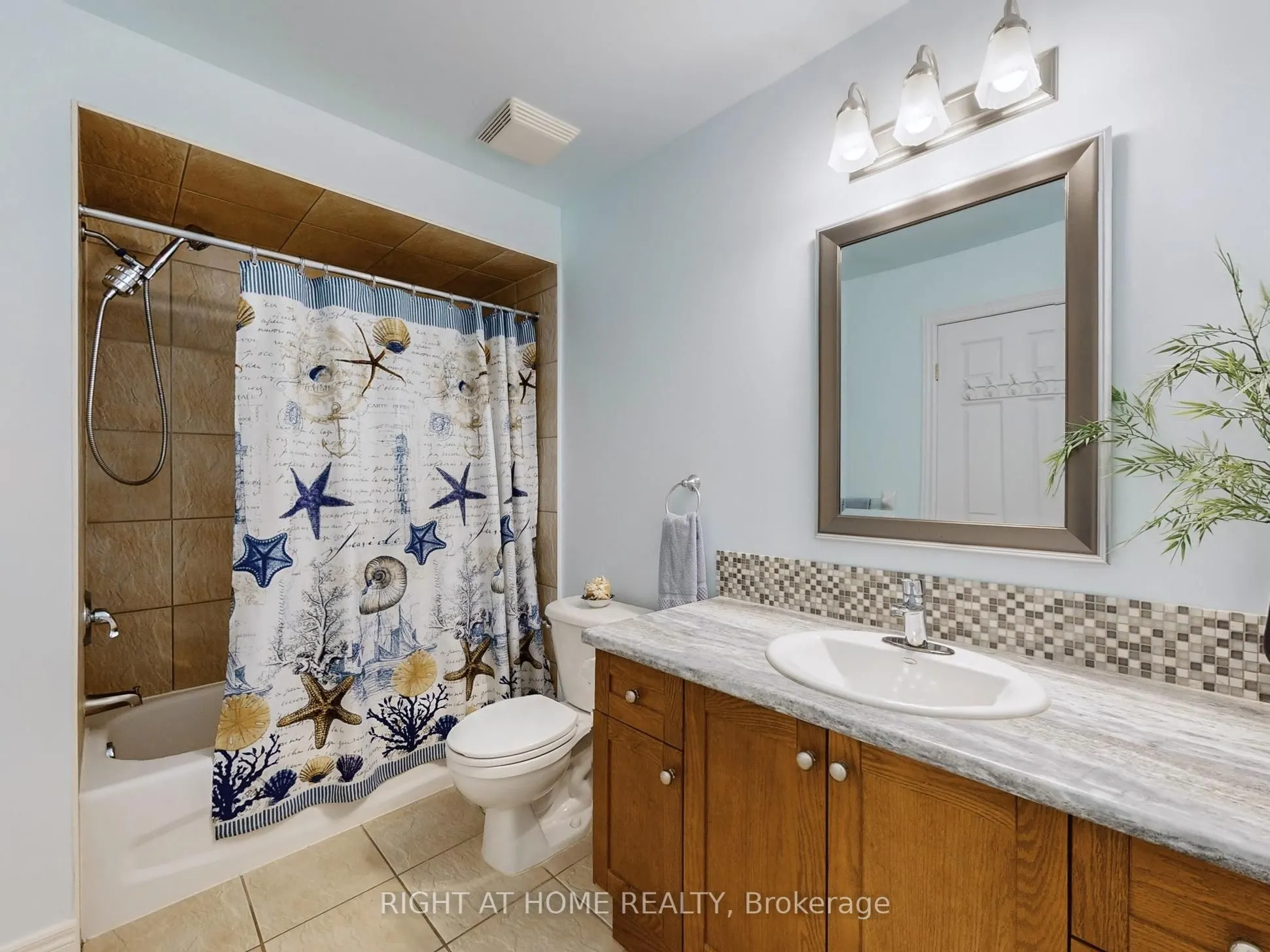 124 Peachwood Crescent