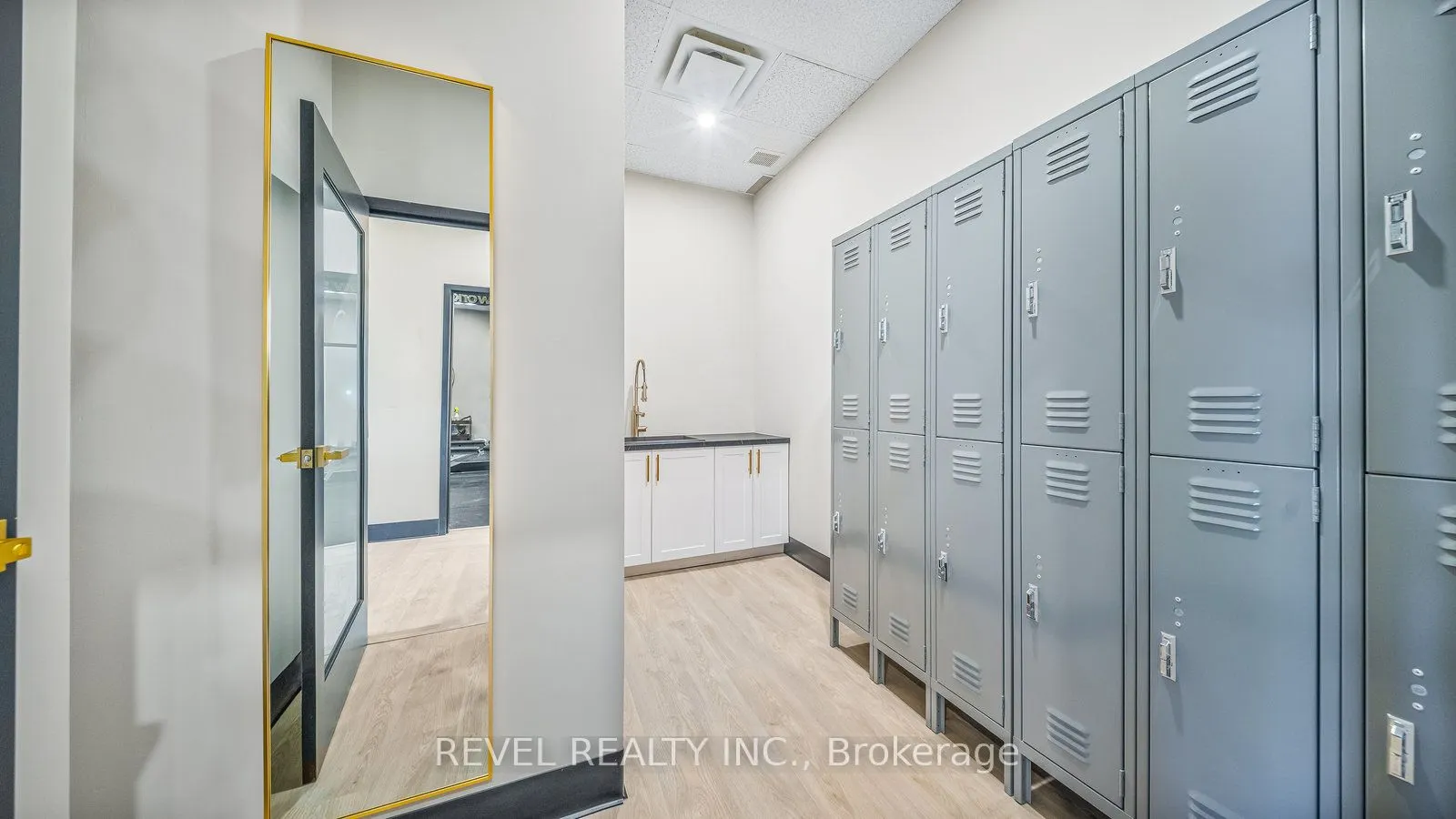 265 King George Road, #115