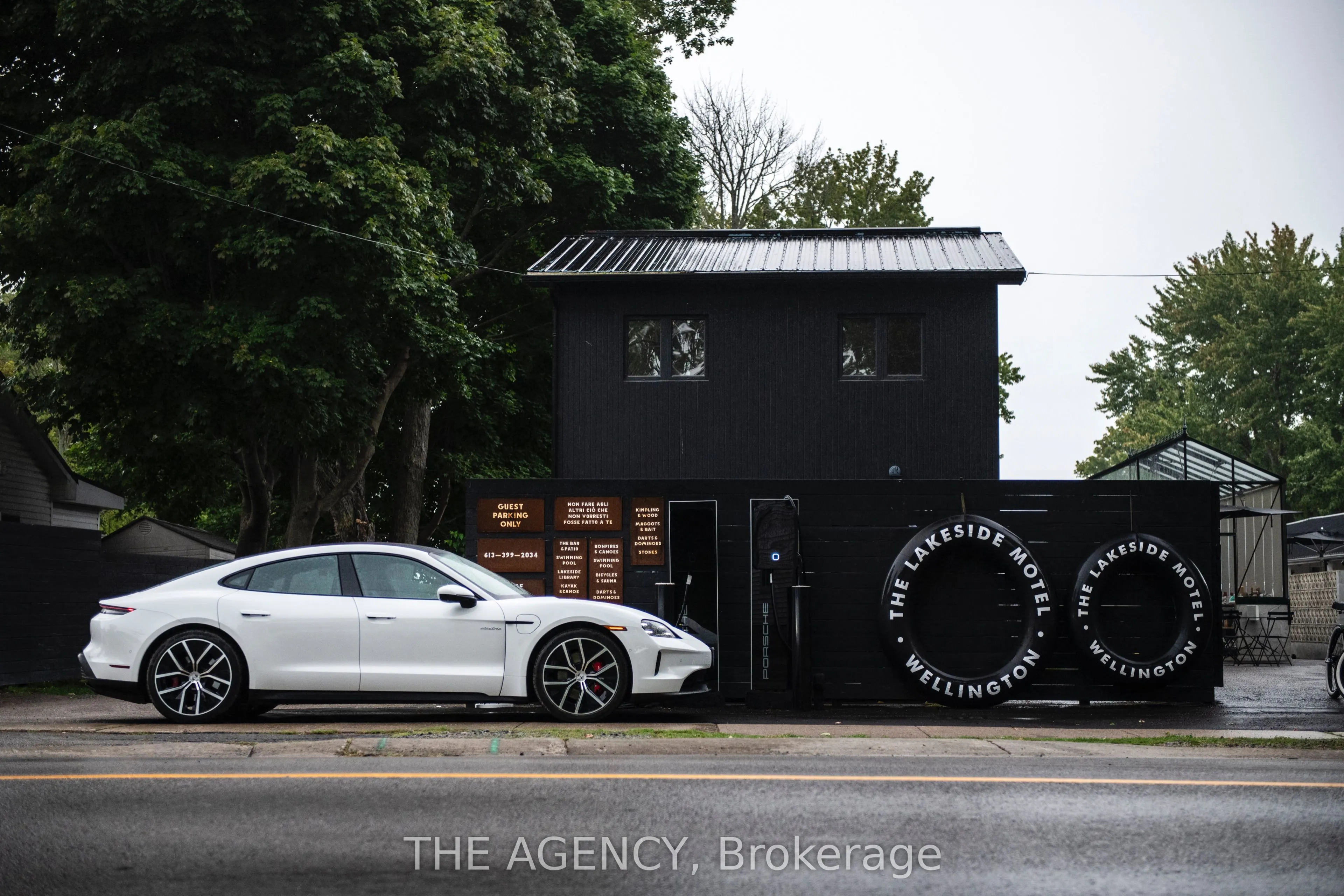 349 Wellington Main Street