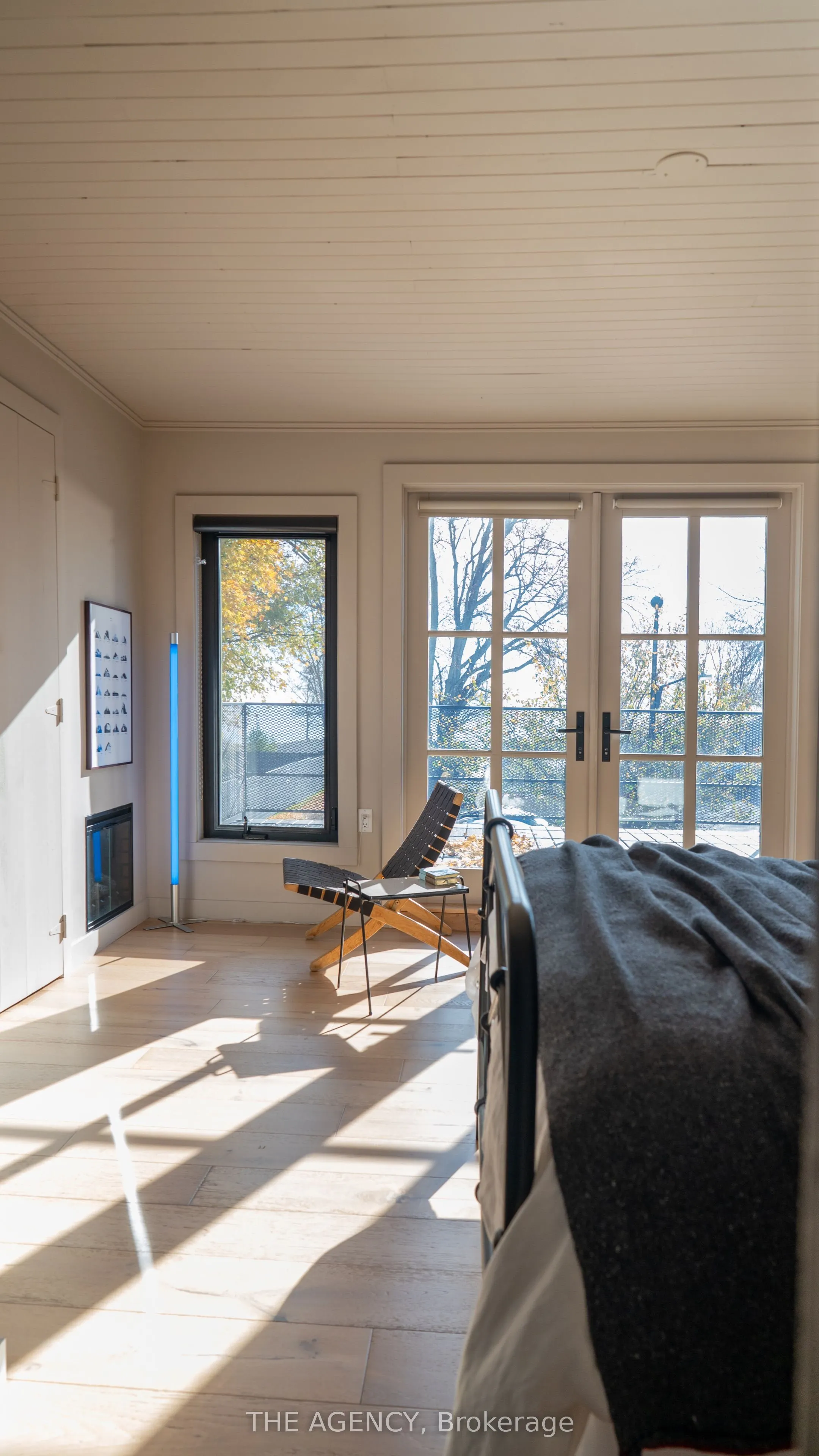 349 Wellington Main Street