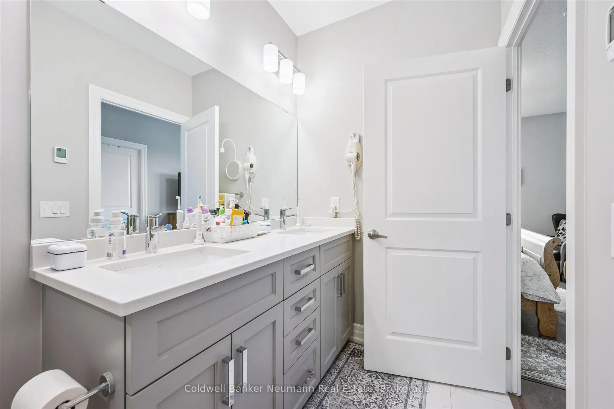 1880 Gordon Street S, #612