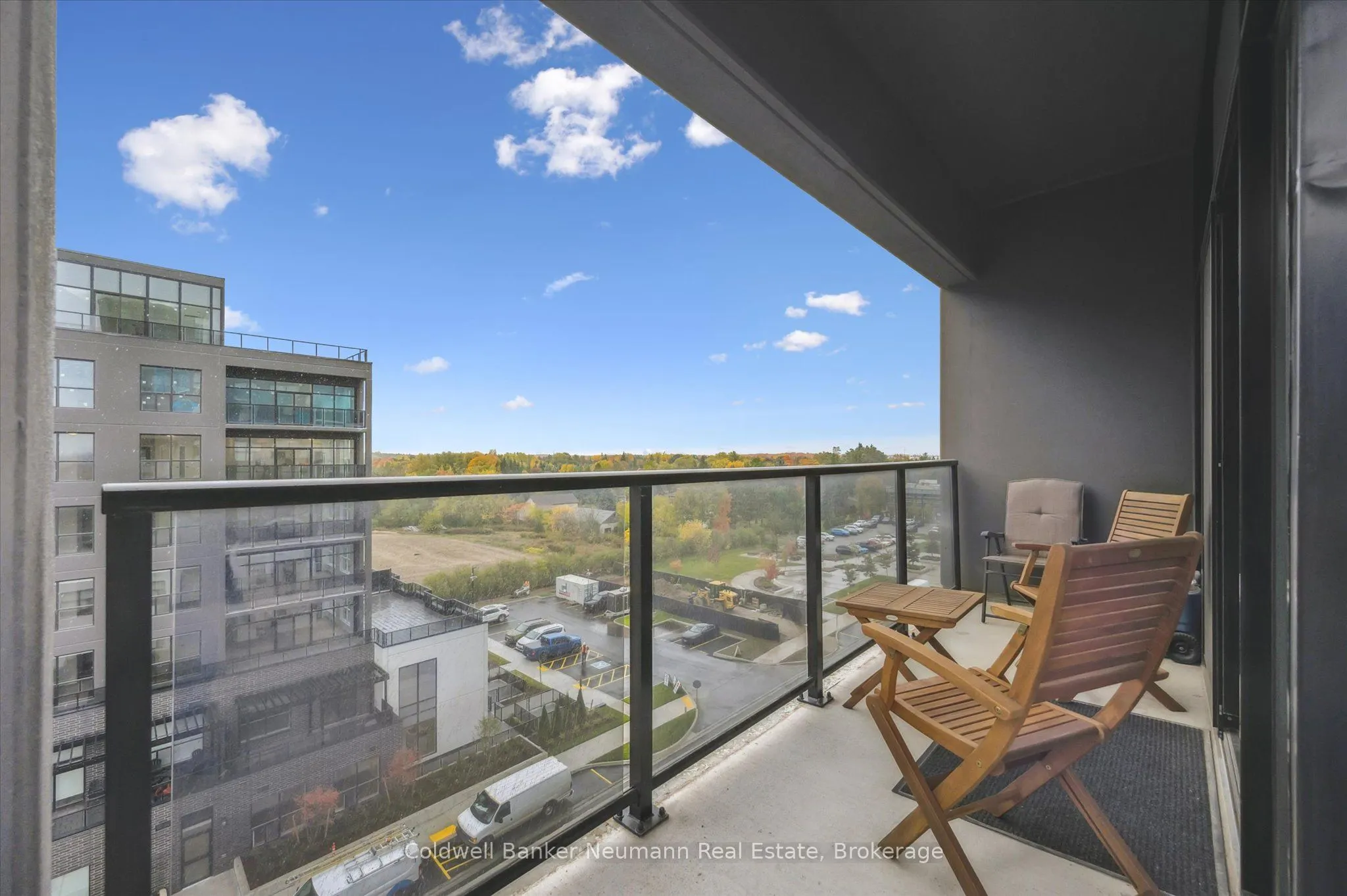 1880 Gordon Street S, #612