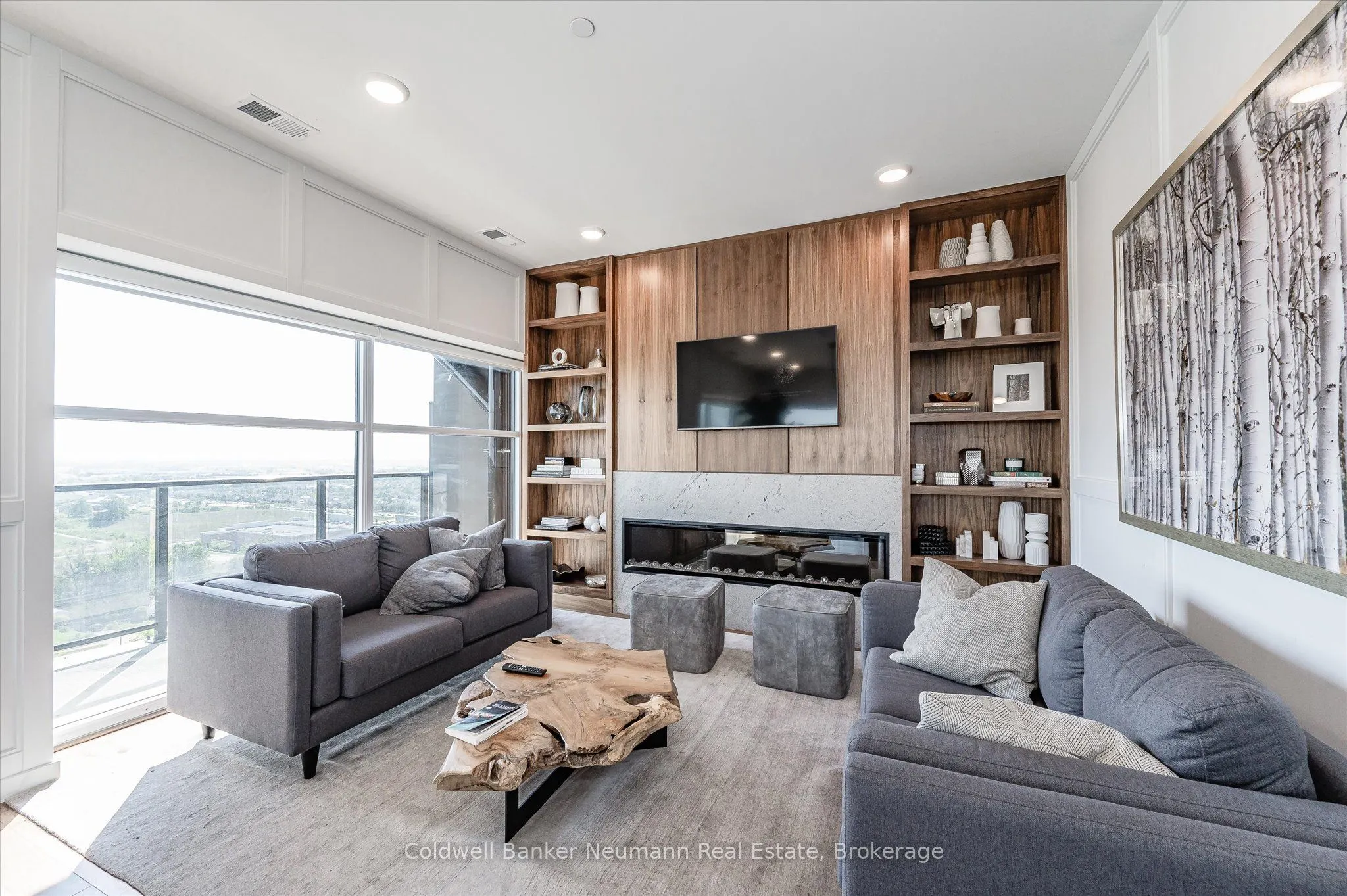 1880 Gordon Street S, #612