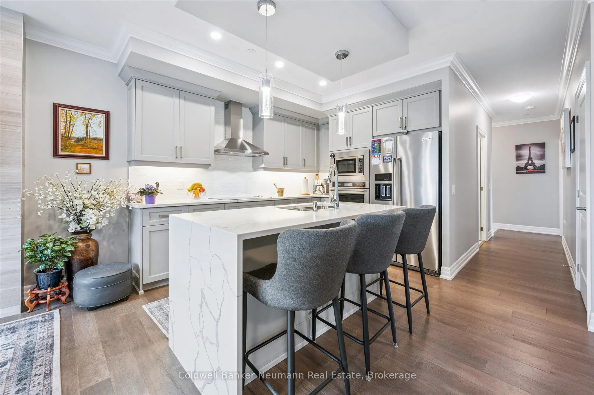 1880 Gordon Street S, #612