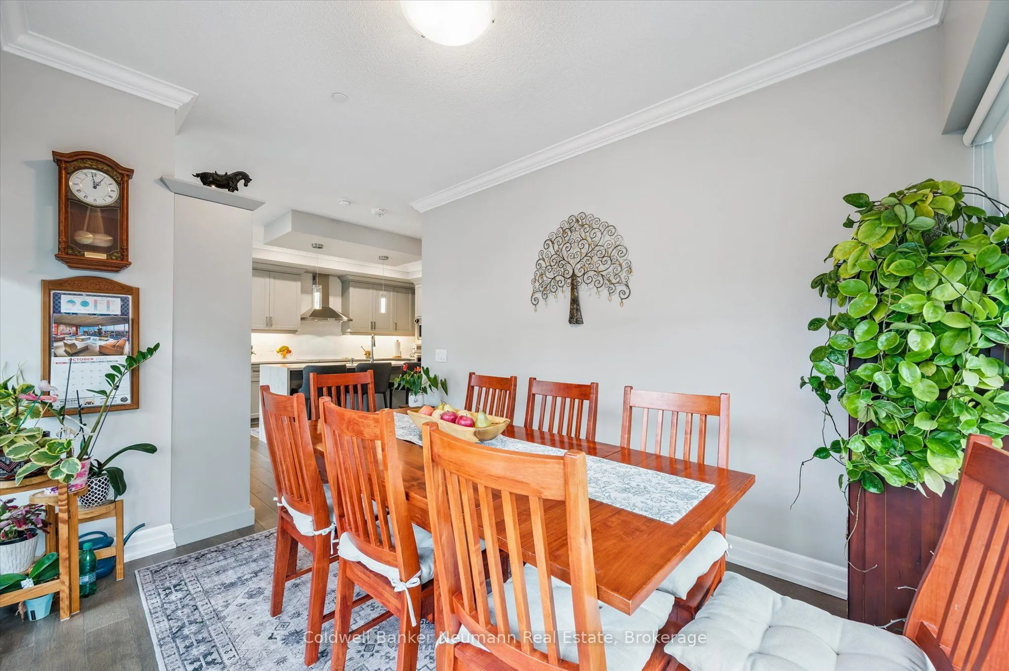 1880 Gordon Street S, #612