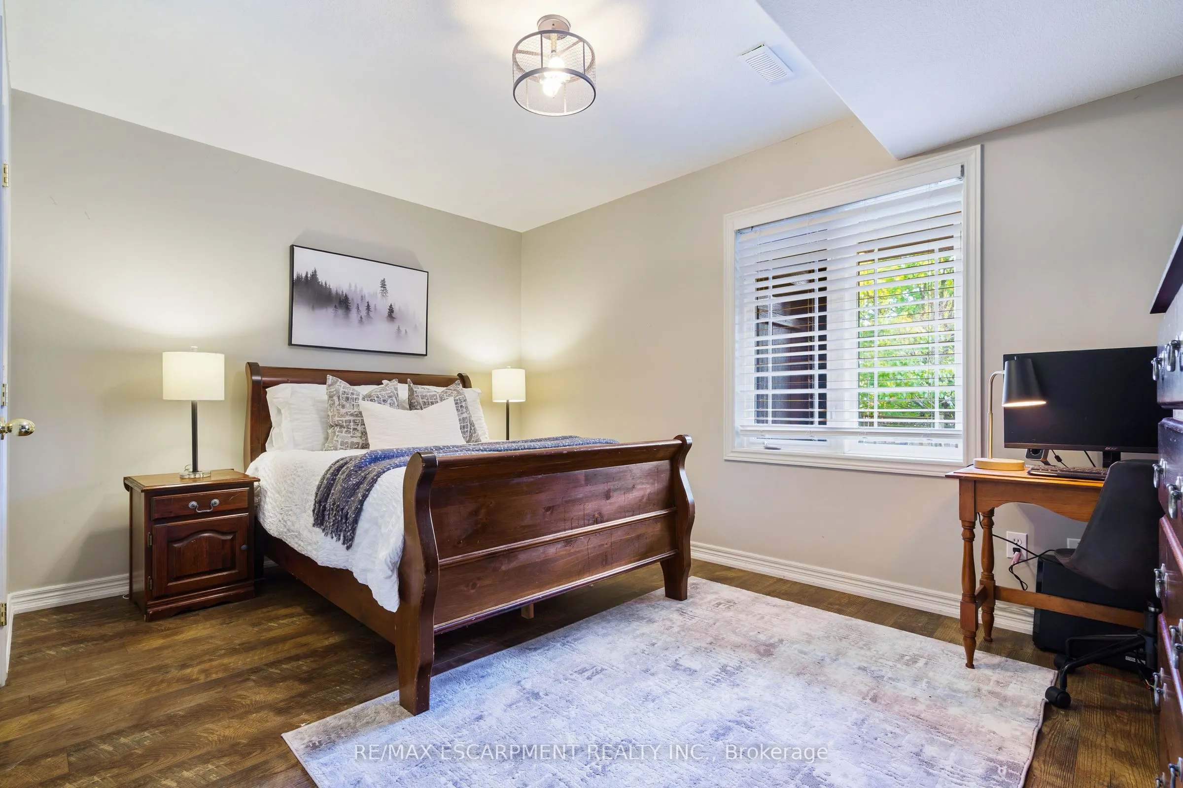 47 Stowbridge Crescent