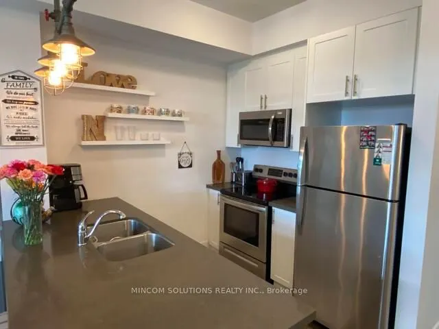 101 Shoreview Place, #618