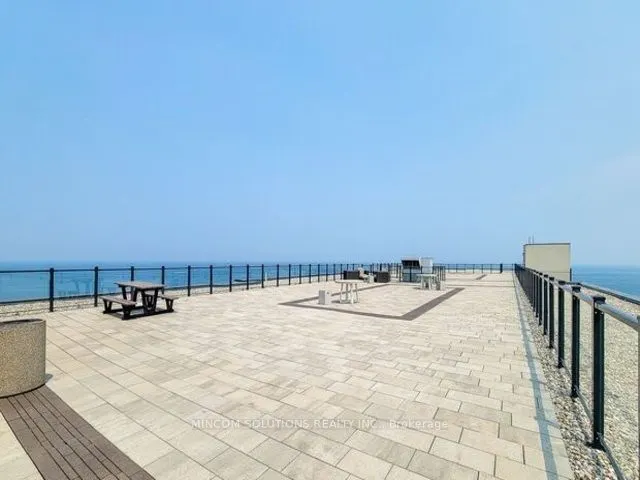 101 Shoreview Place, #618