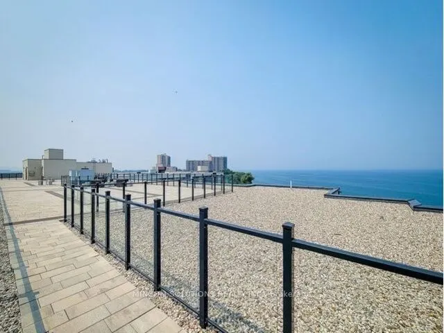 101 Shoreview Place, #618