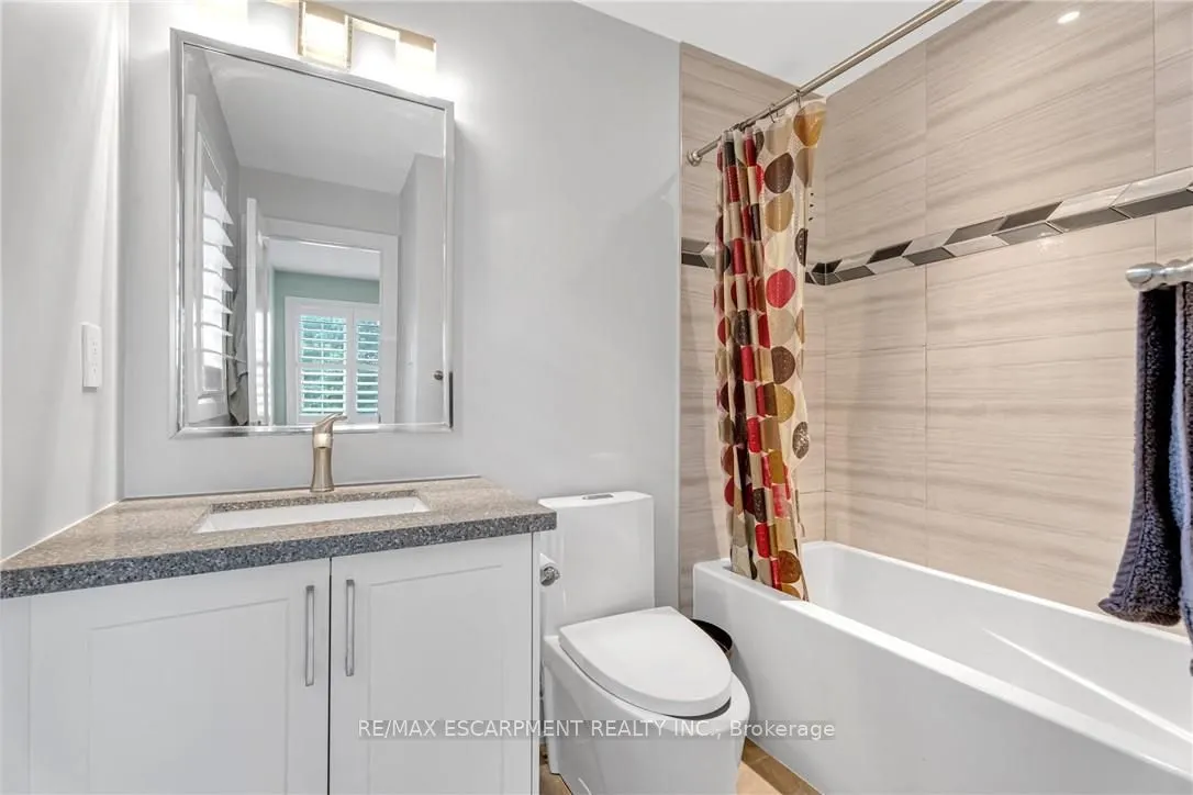 120 Davidson Boulevard