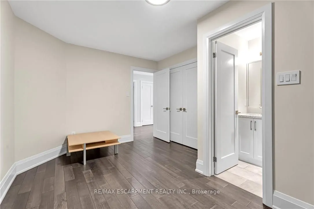 120 Davidson Boulevard