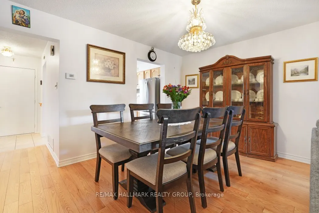 2534 Southvale Crescent