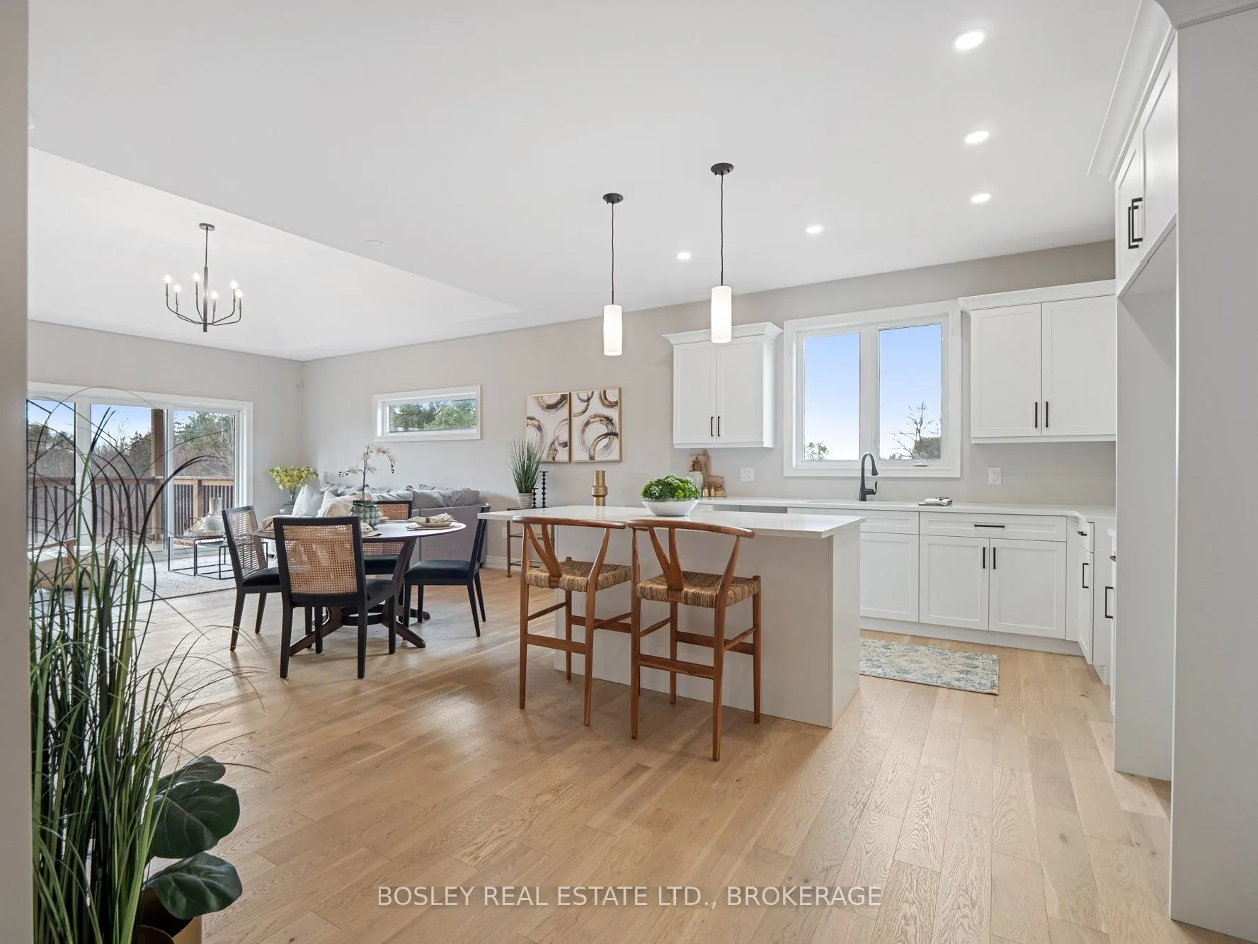 503 ROYAL RIDGE Drive